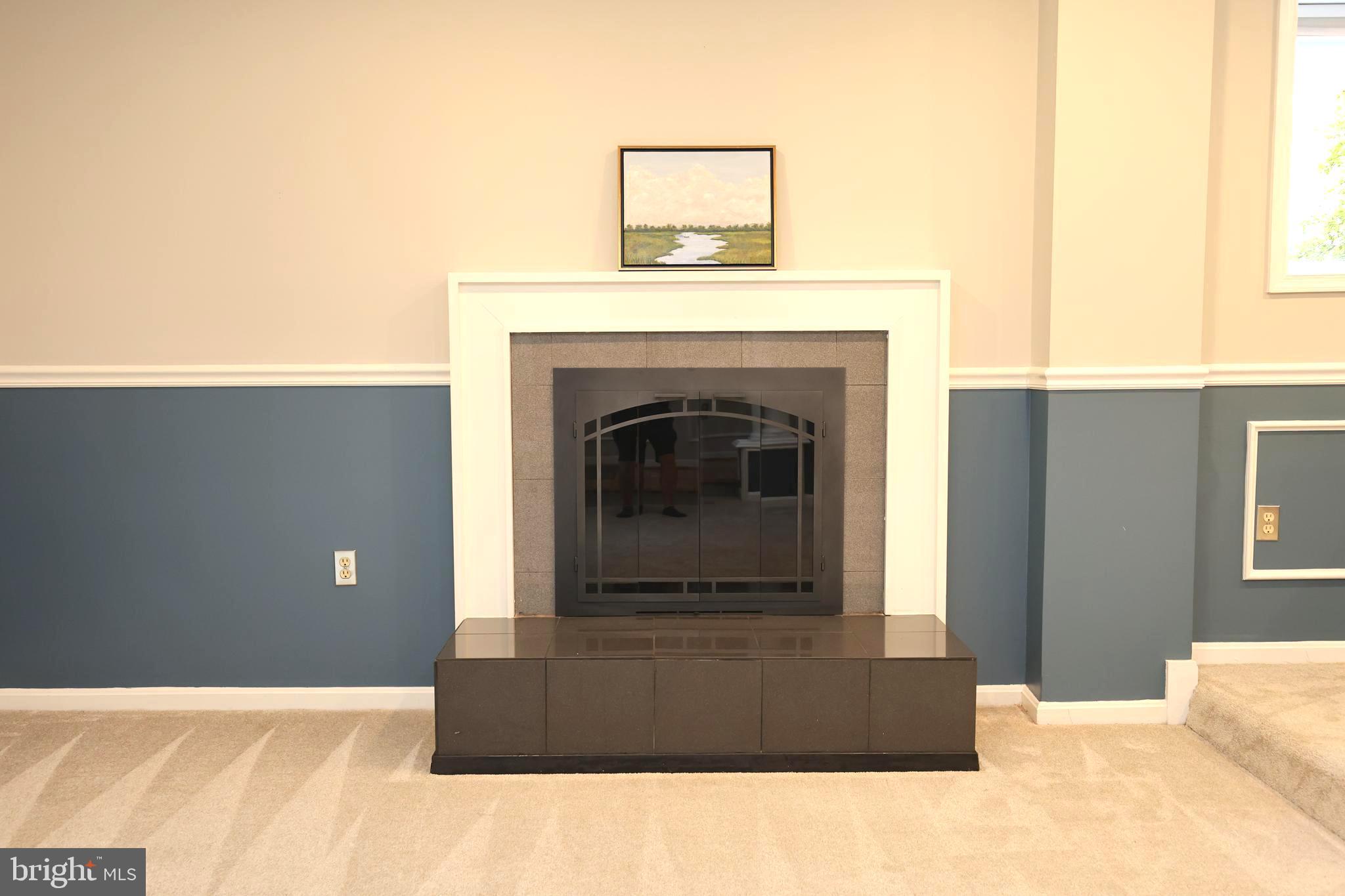 FAIRFAX PLAZA TOWNHOUSES - Residential