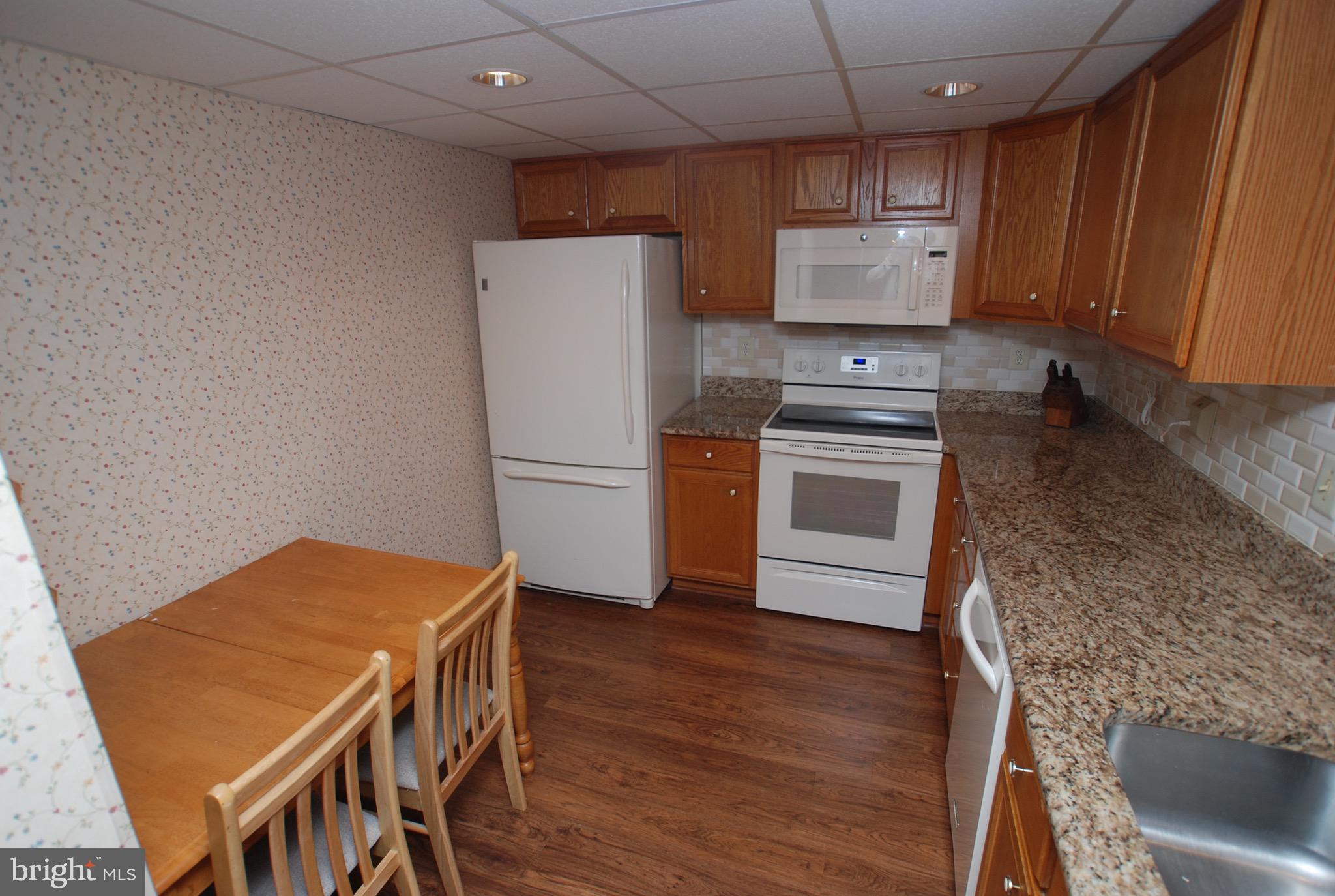 CENTENNIAL STATION - Residential