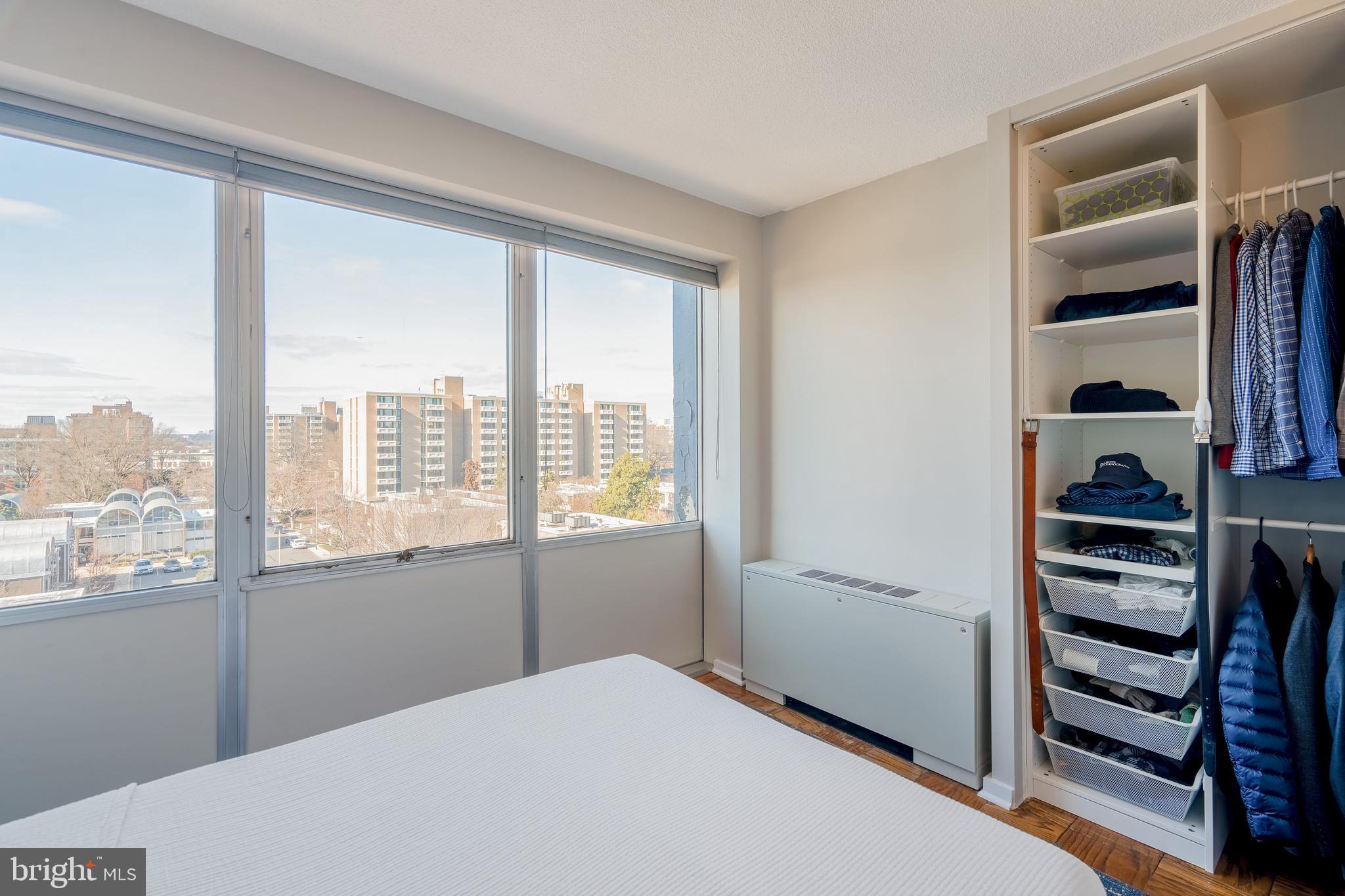 RIVER PARK - Residential