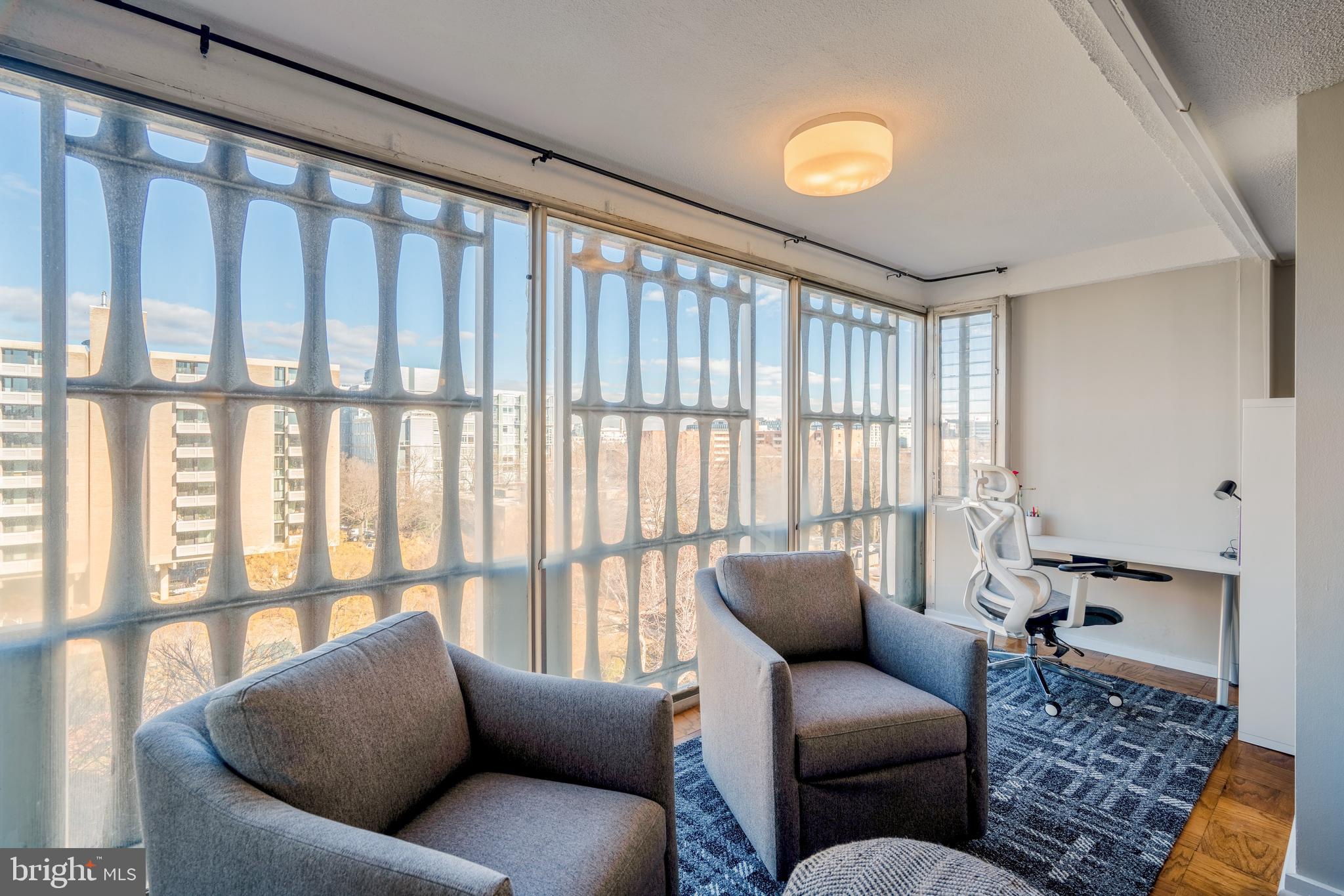 RIVER PARK - Residential