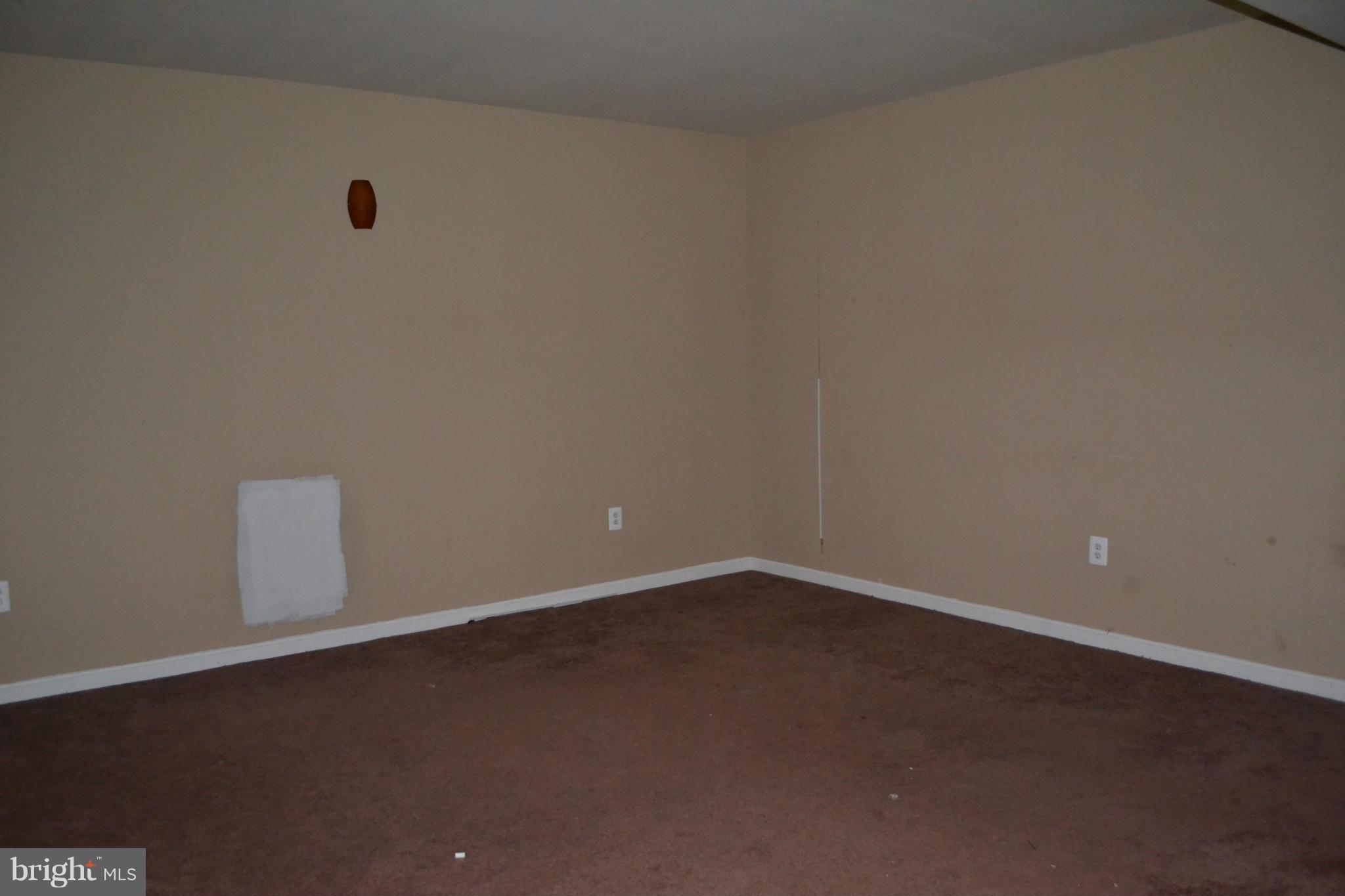 MEADOWBROOK ESTATES - Residential