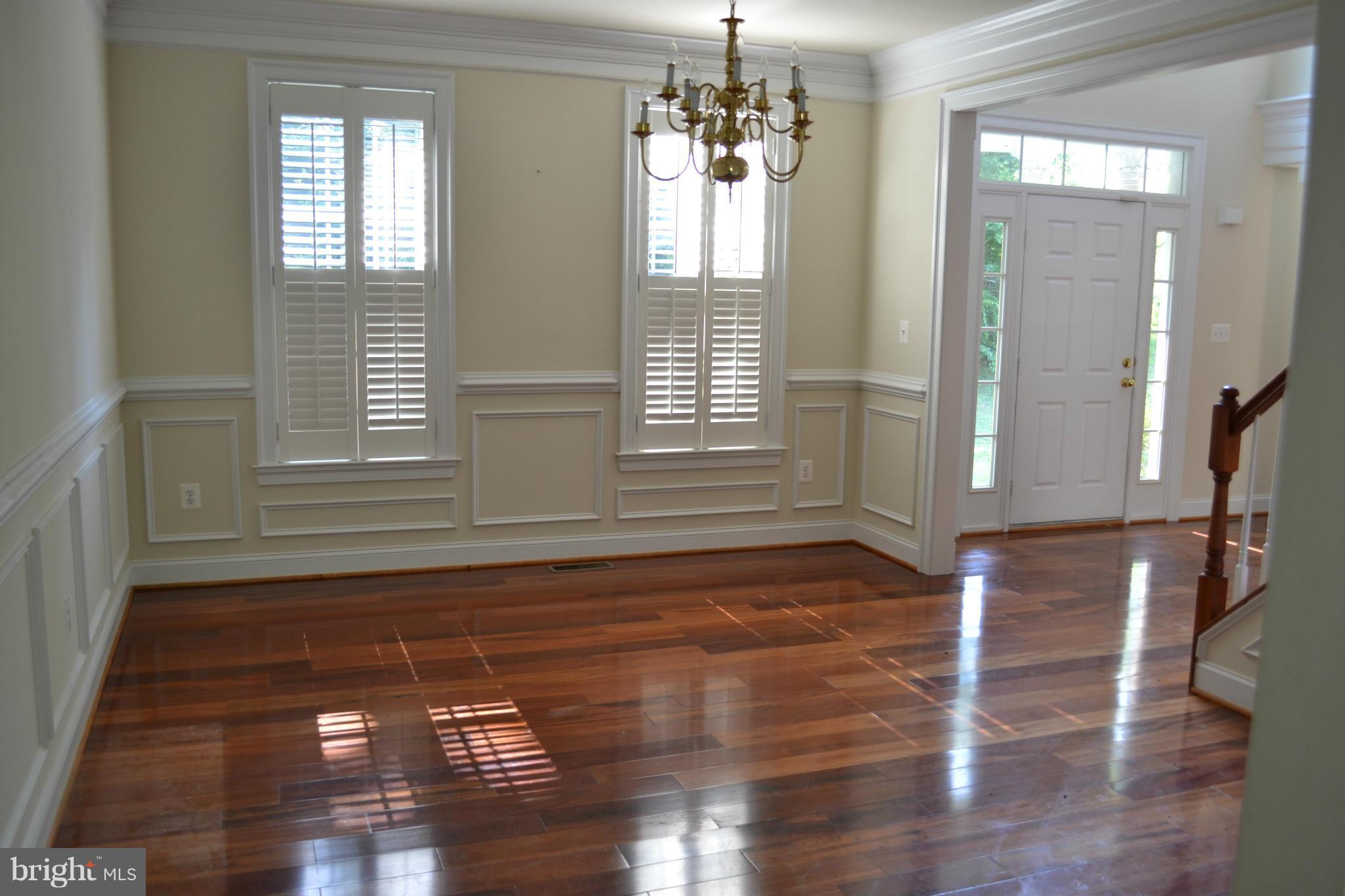 MEADOWBROOK ESTATES - Residential