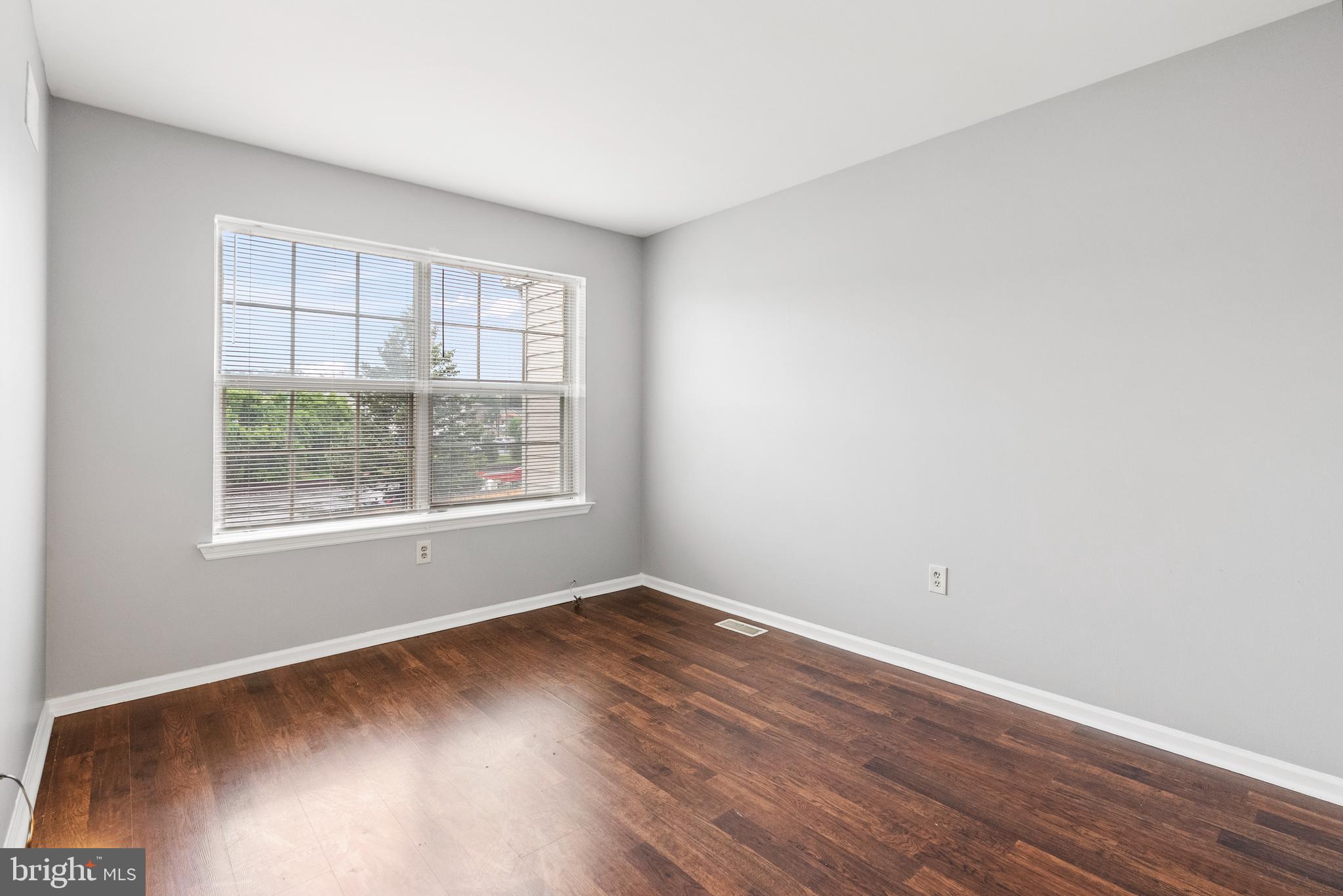 NORRISTOWN - Residential