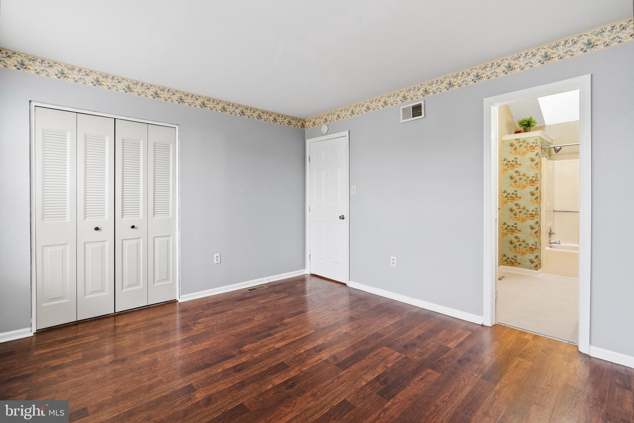 NORRISTOWN - Residential