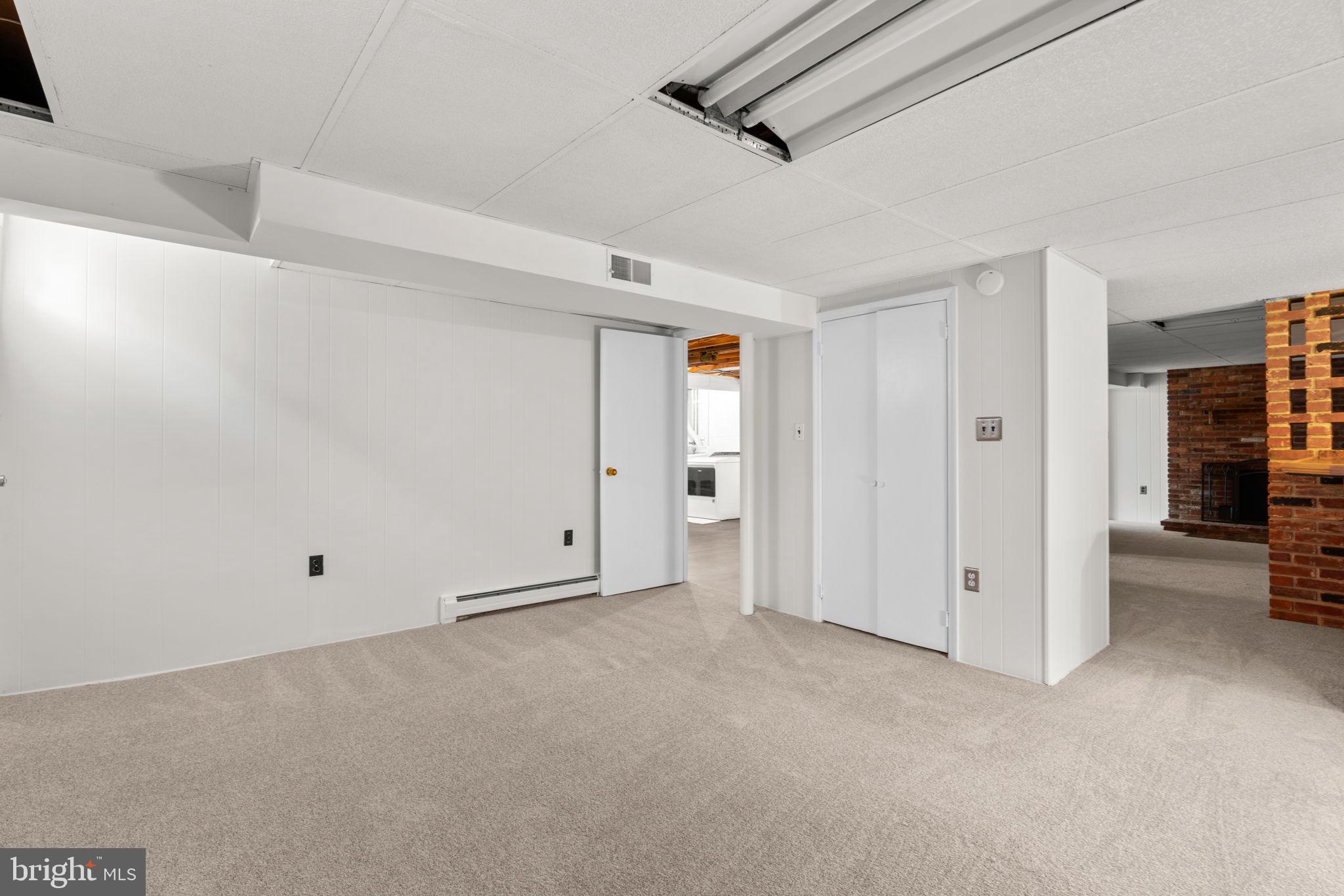 RIPPLING ESTATES - Residential