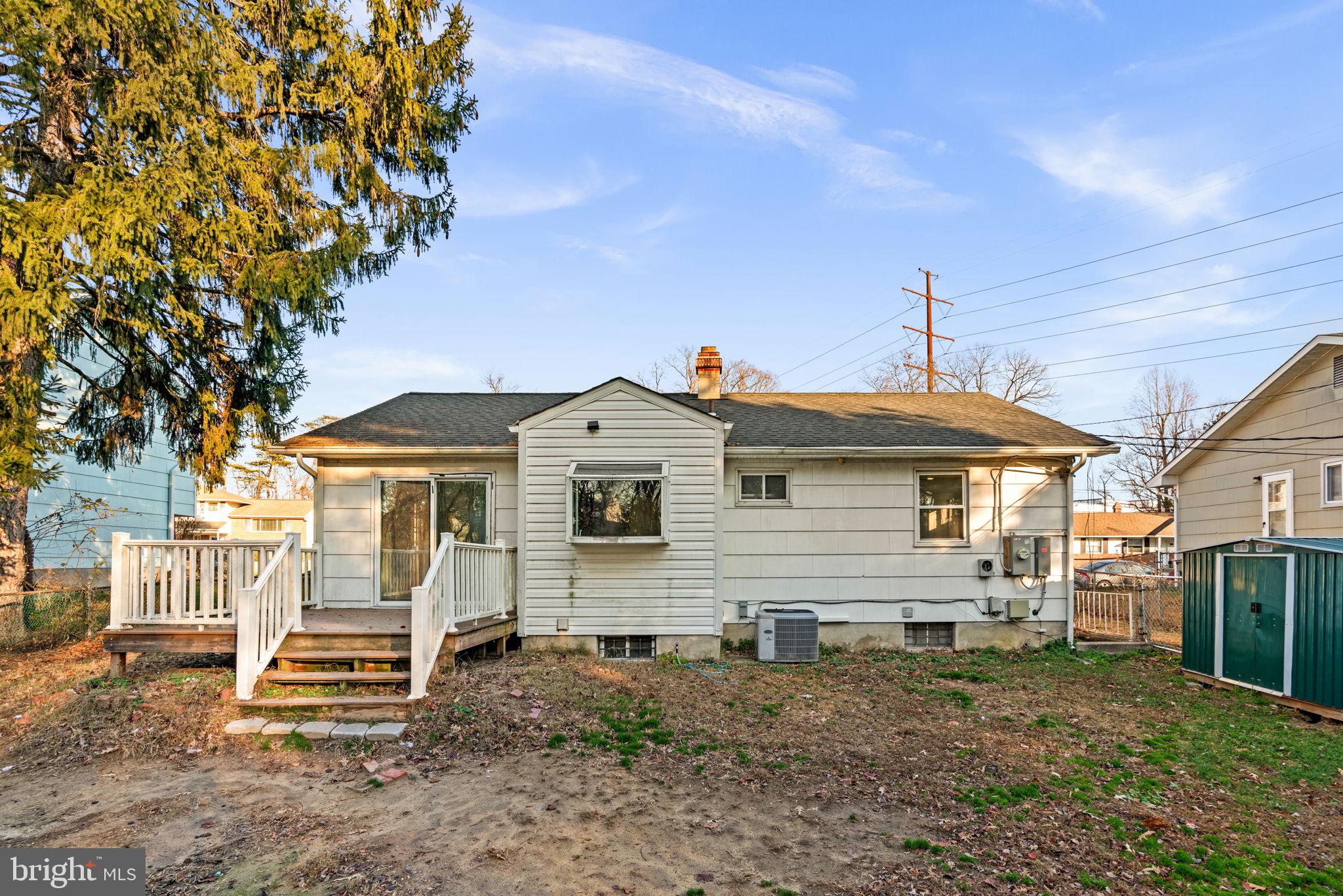 RIPPLING ESTATES - Residential