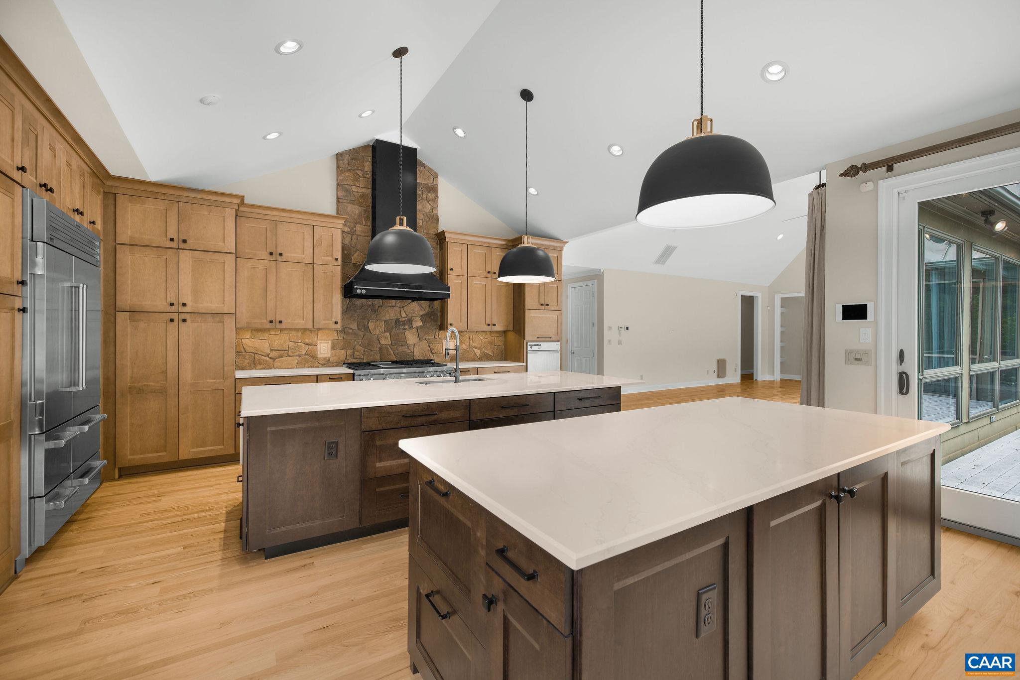 MILTON VILLAGE - Residential