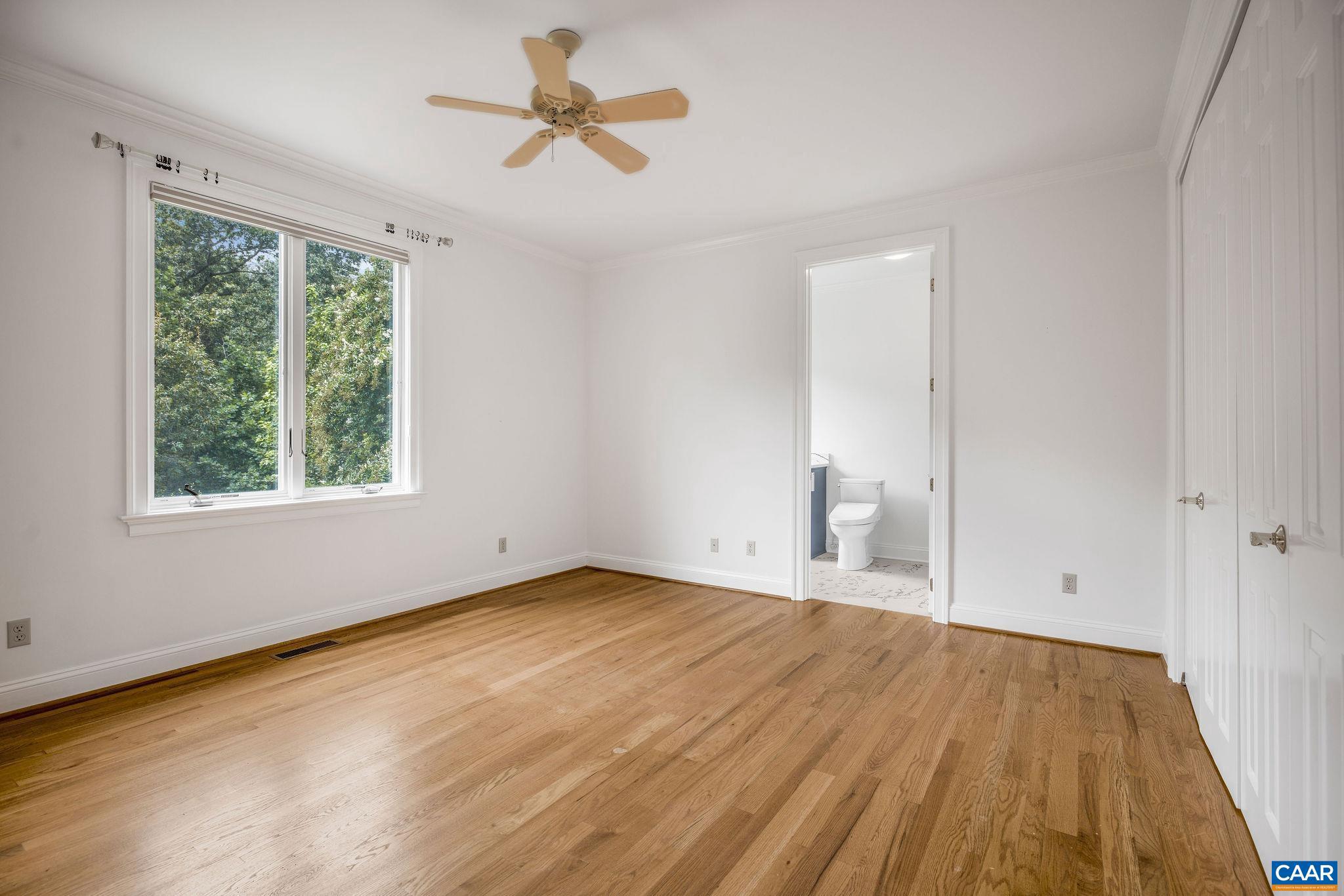 MILTON VILLAGE - Residential