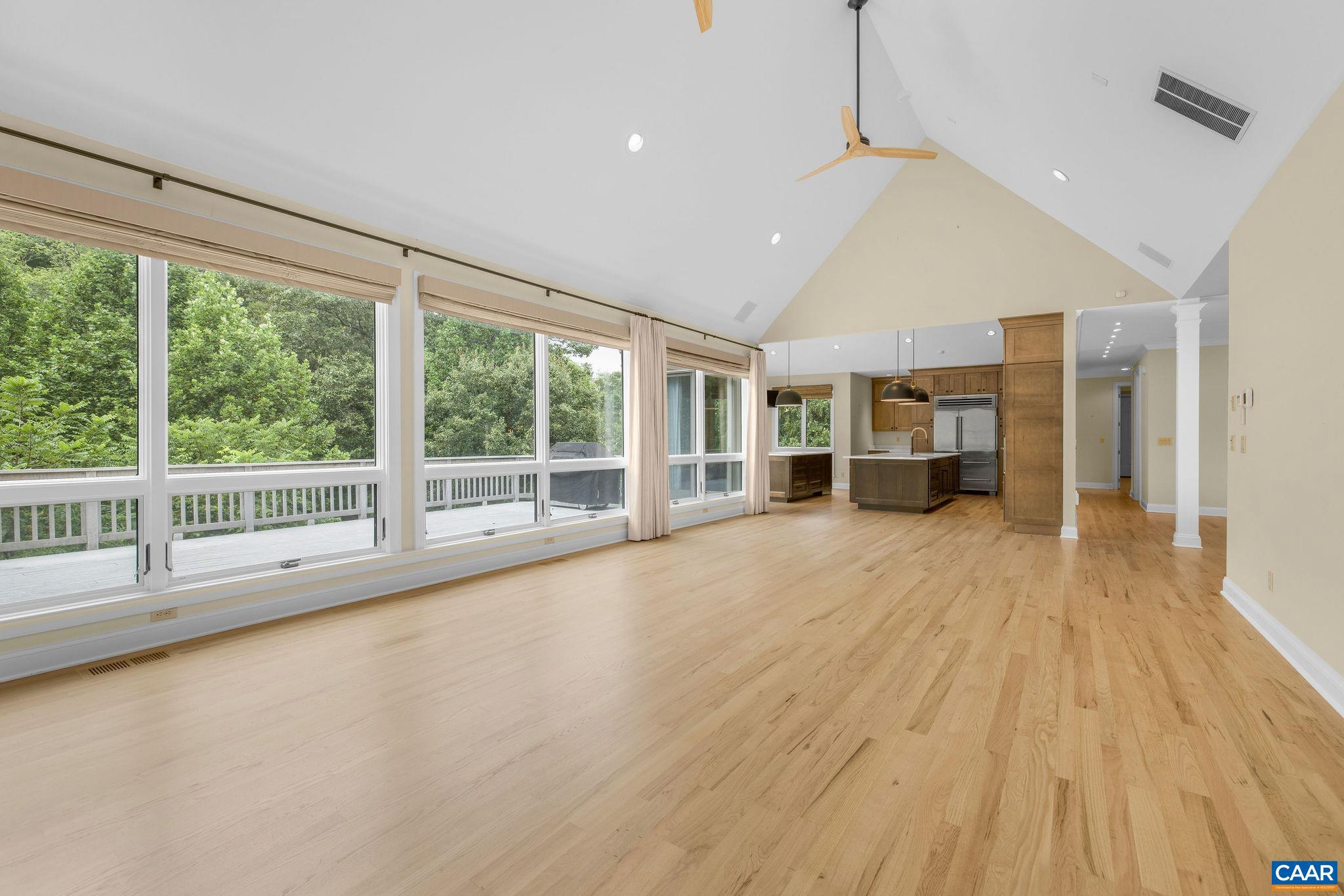 MILTON VILLAGE - Residential