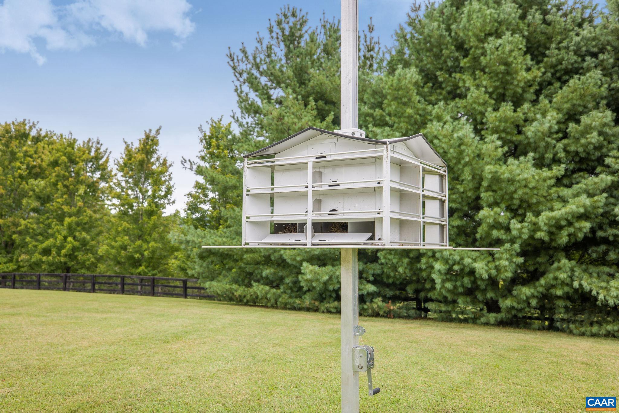 MILTON VILLAGE - Residential