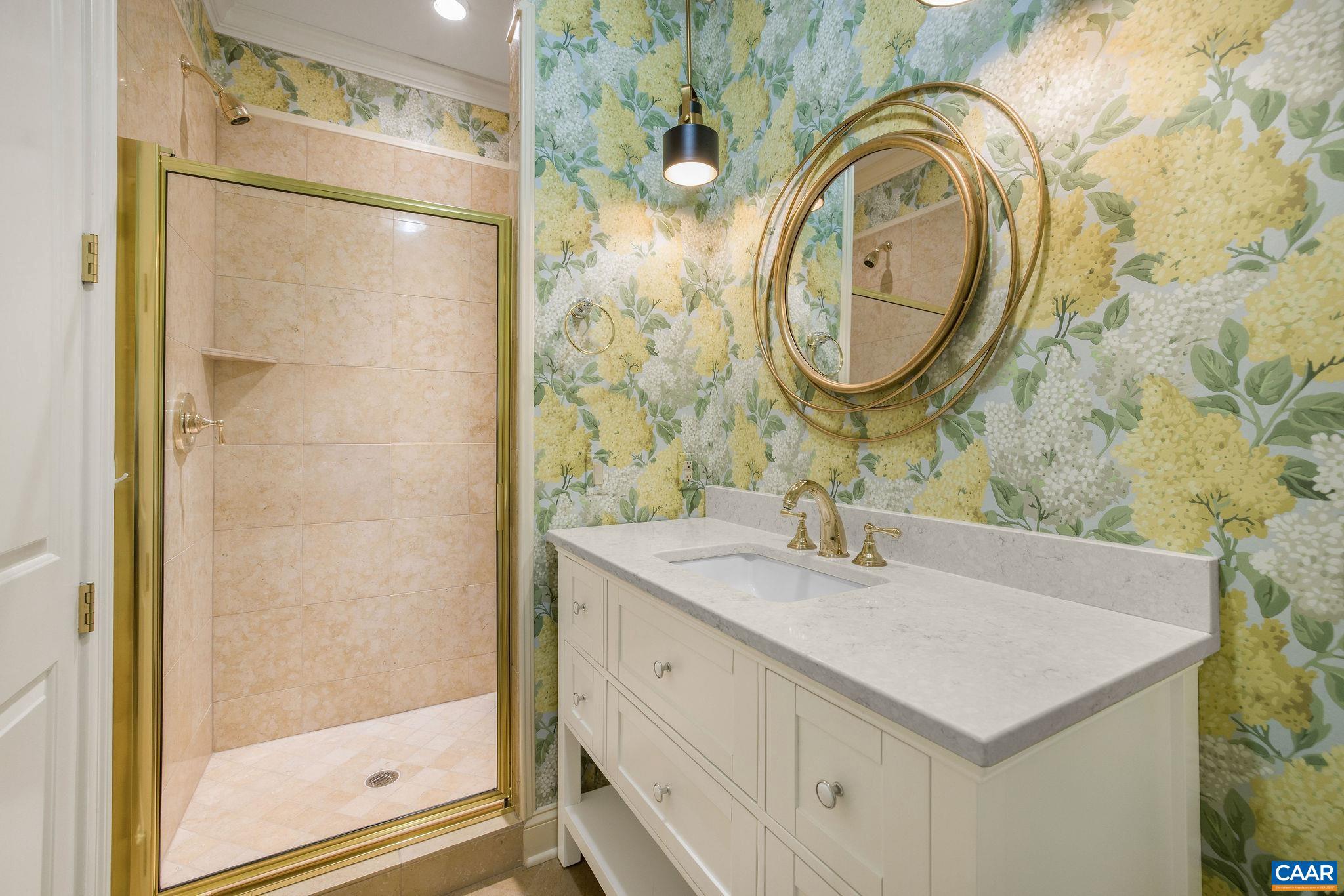 MILTON VILLAGE - Residential