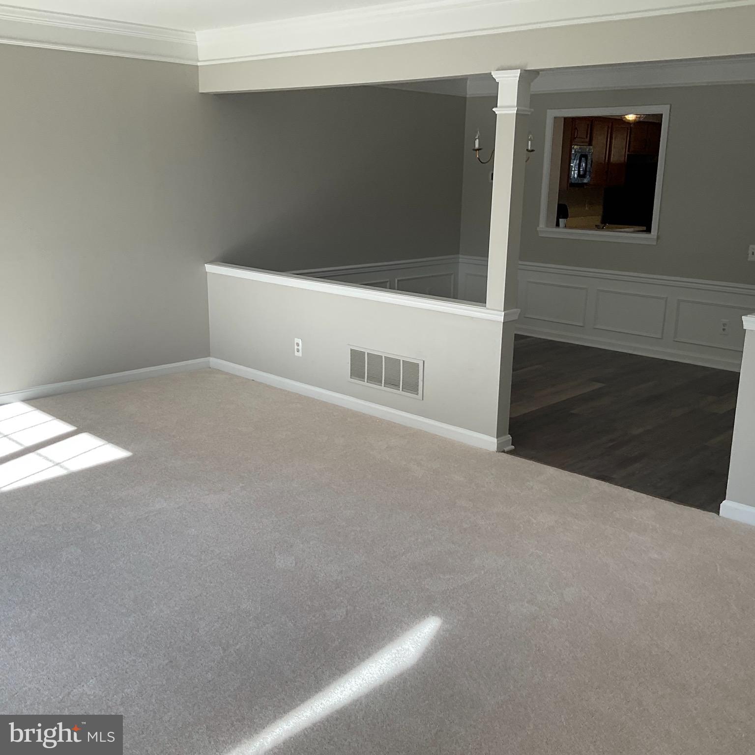 RIVER OAKS - Residential Lease