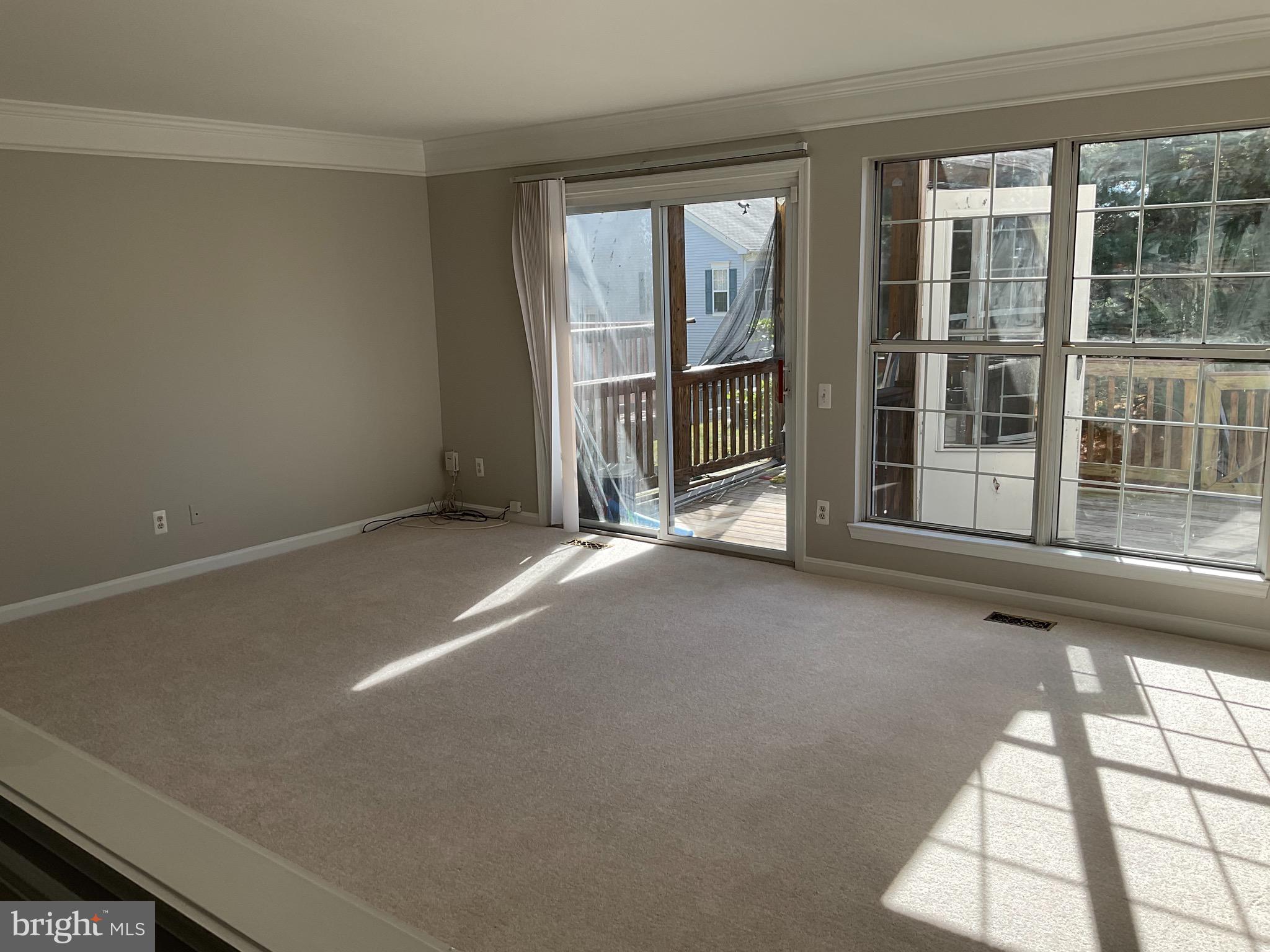 RIVER OAKS - Residential Lease