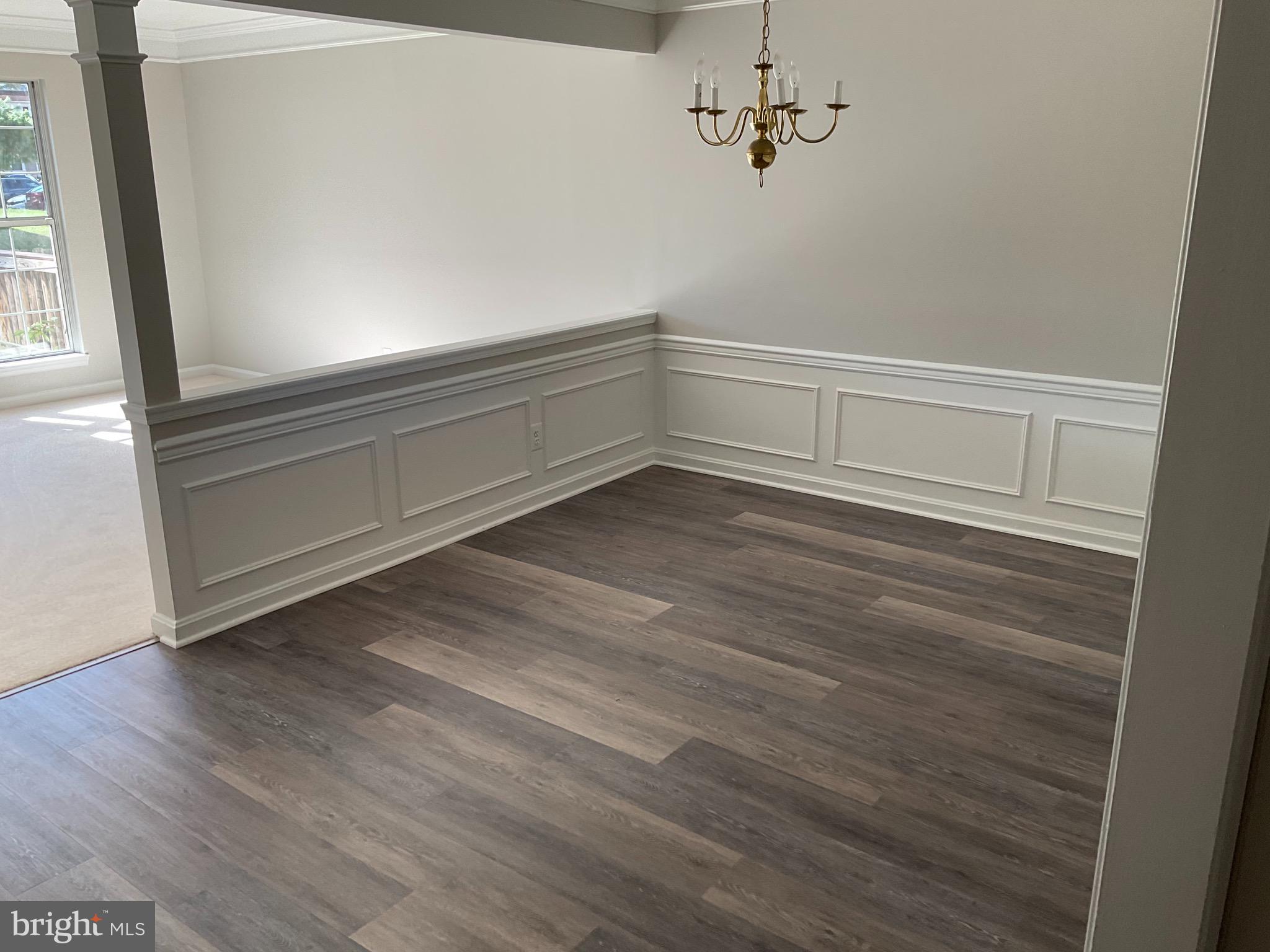 RIVER OAKS - Residential Lease