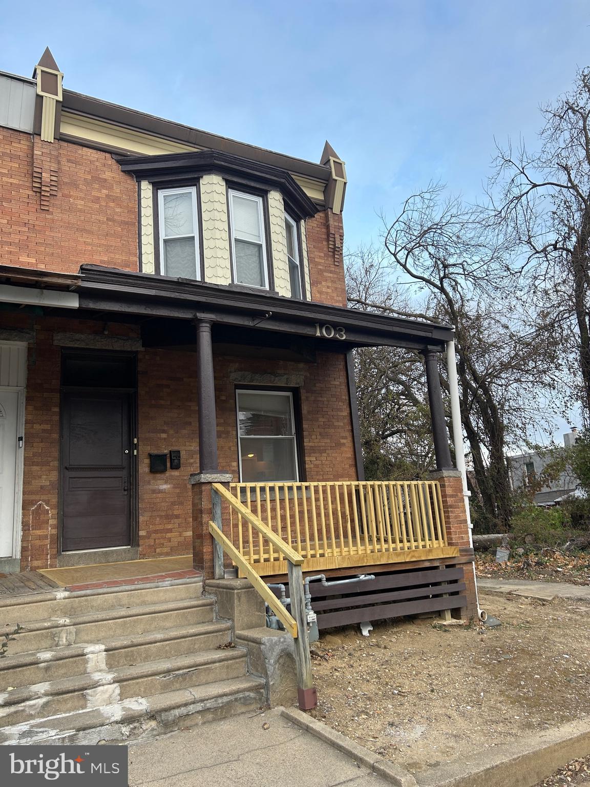 Investors take note! 3 rentable units. 2 apartments and 1 garage. fully turn key! This rare opportunity includes 3 rentable units in one well maintained (solid) building. You choose your tenants! First floor apartment; 2 bedroom 1 bath unit, with modern kitchen. Completed in 2017. Estimated rental income of $1500 per month. 2nd floor unit; ALL new 1bedroom 1 bath unit featuring a brand new kitchen, completed in 2024, with all new LVP flooring. Estimated rental income of $1300 per month. Rear 1 car garage, ideal for storage or additional rental income, rental estimated at $200 per month. All separate utilities, ALL roofs coated in October of 2024. Property includes separate basement entrance which can be used as storage or workshop.