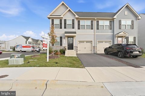 Homes For Sale - 14314 Longhouse Loop Loop<br/> BRANDYWINE, MD 20613