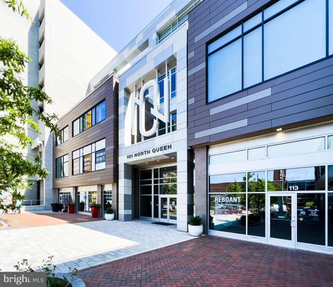 Photo of 101 N Queen Street #SUITE 301, LANCASTER, PA 17603 (MLS # PALA2044790)