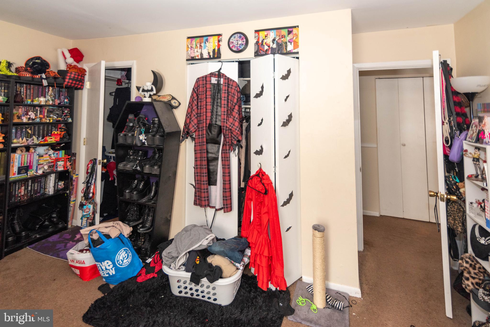 ROSEMONT EAST - Residential