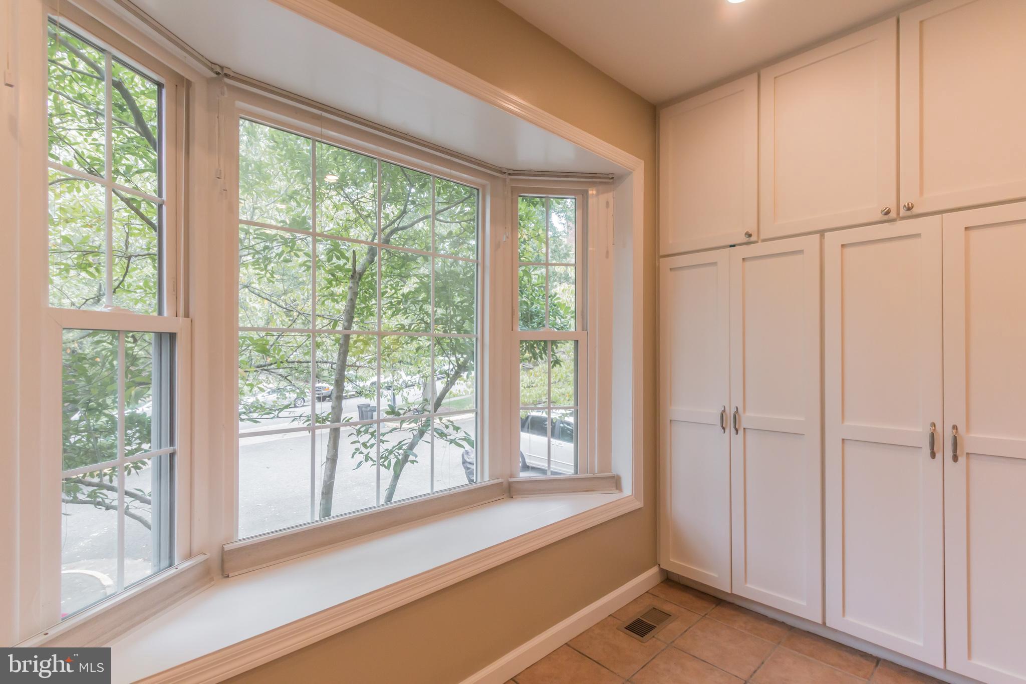 WILLOW CREEK - Residential