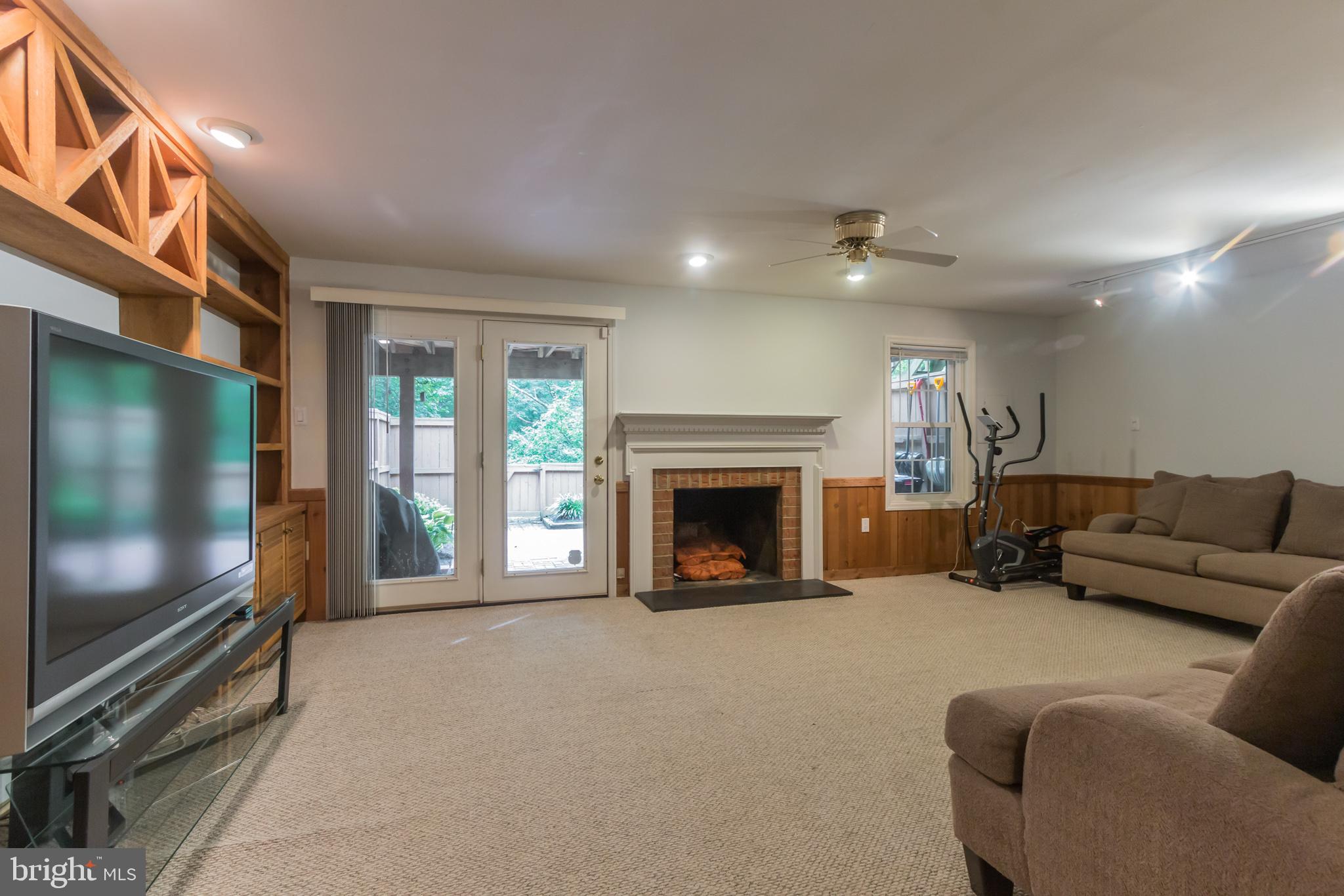 WILLOW CREEK - Residential