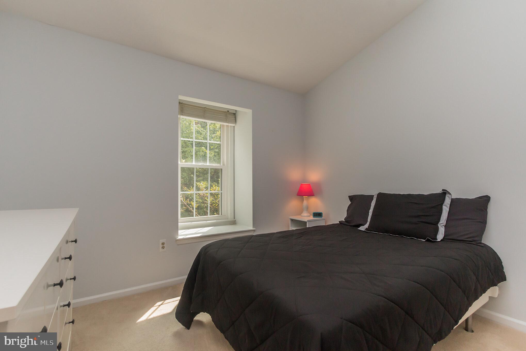 WILLOW CREEK - Residential