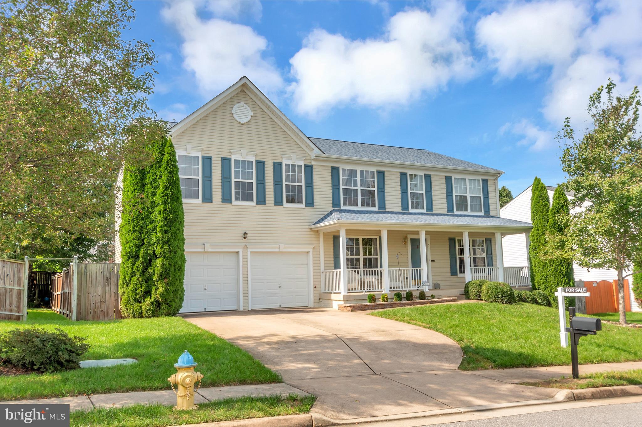 APPLE GROVE - Residential