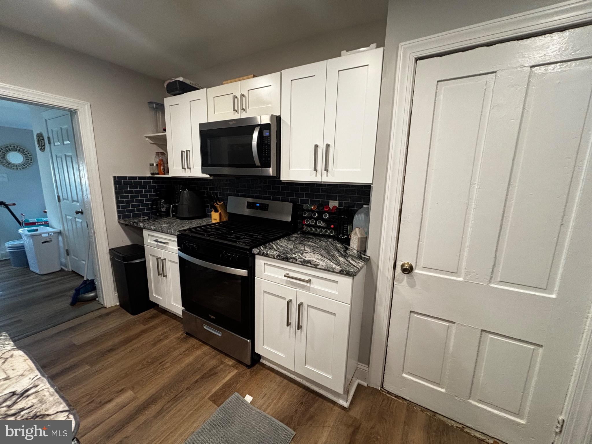 BROOKHAVEN - Residential