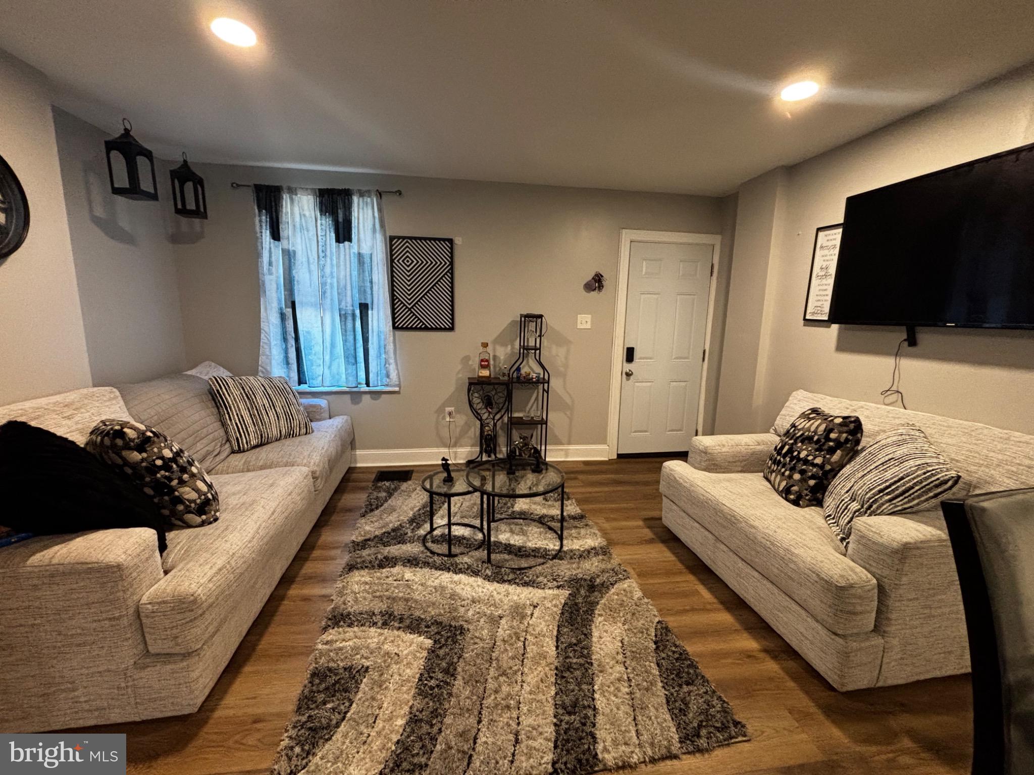 BROOKHAVEN - Residential