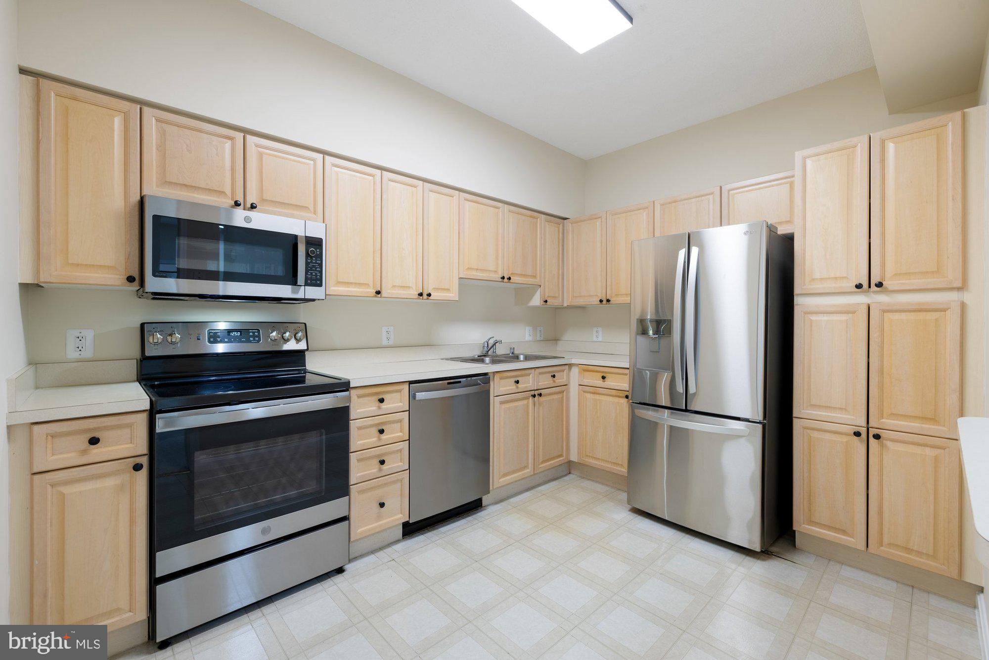 19355 CYPRESS RIDGE TERRACE 414