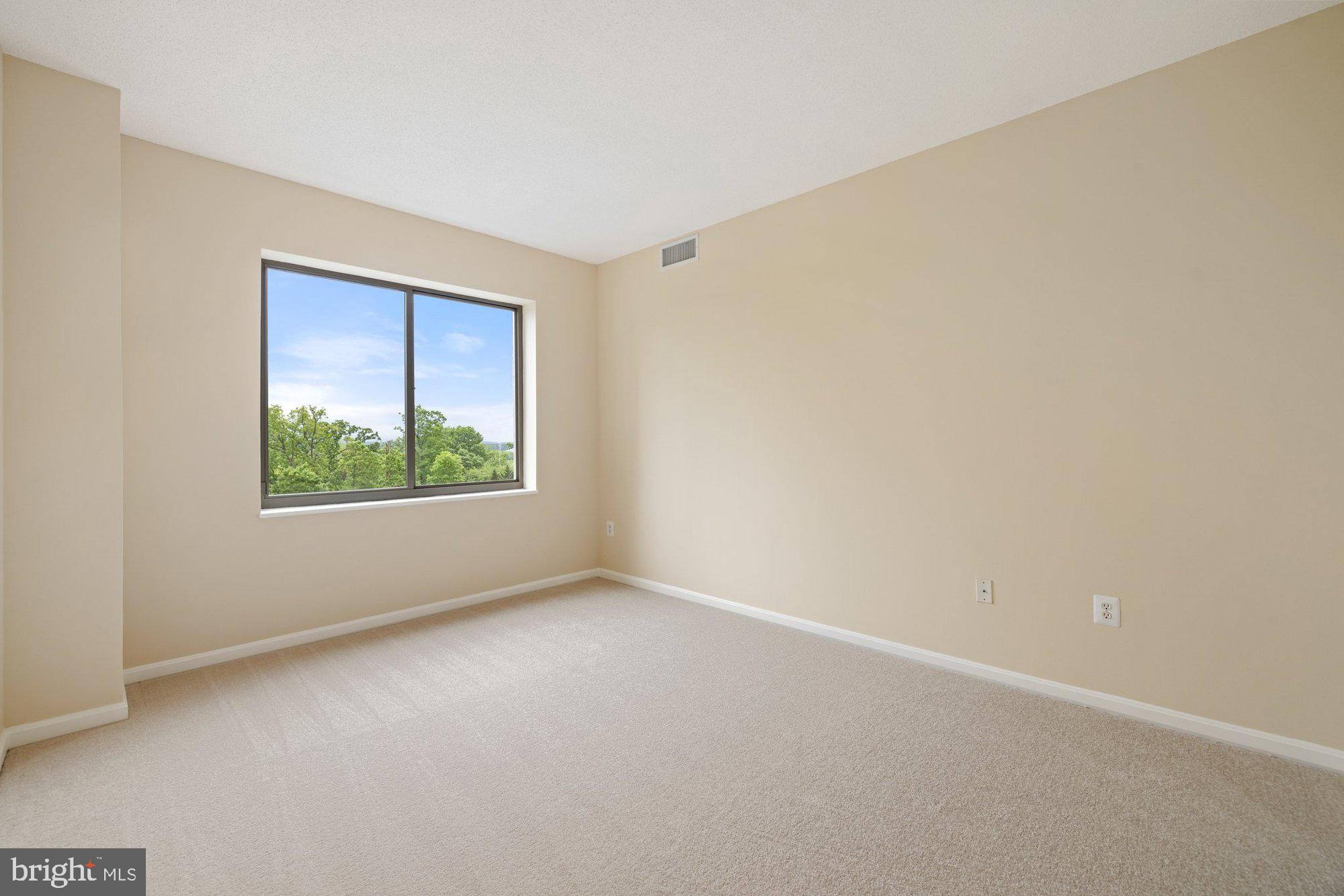 19355 CYPRESS RIDGE TERRACE 414