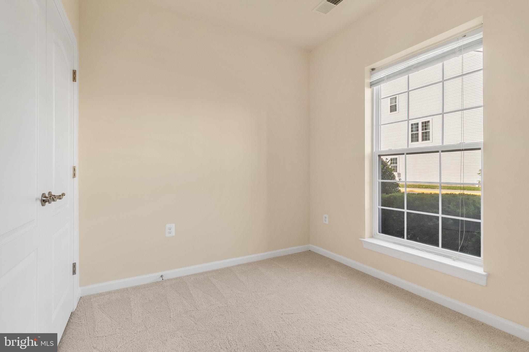 FALLS GROVE CONDOMINIUM - Residential