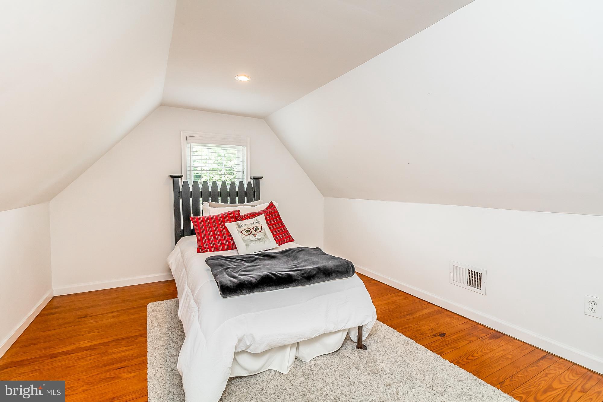 CEDARCROFT HISTORIC DISTRICT - Residential