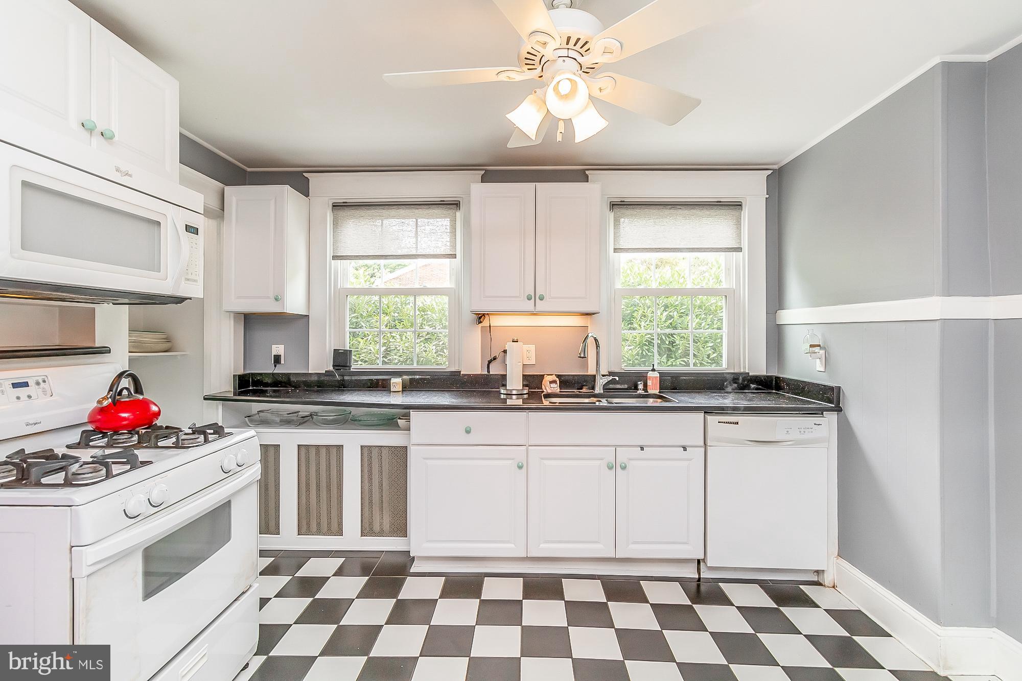 CEDARCROFT HISTORIC DISTRICT - Residential