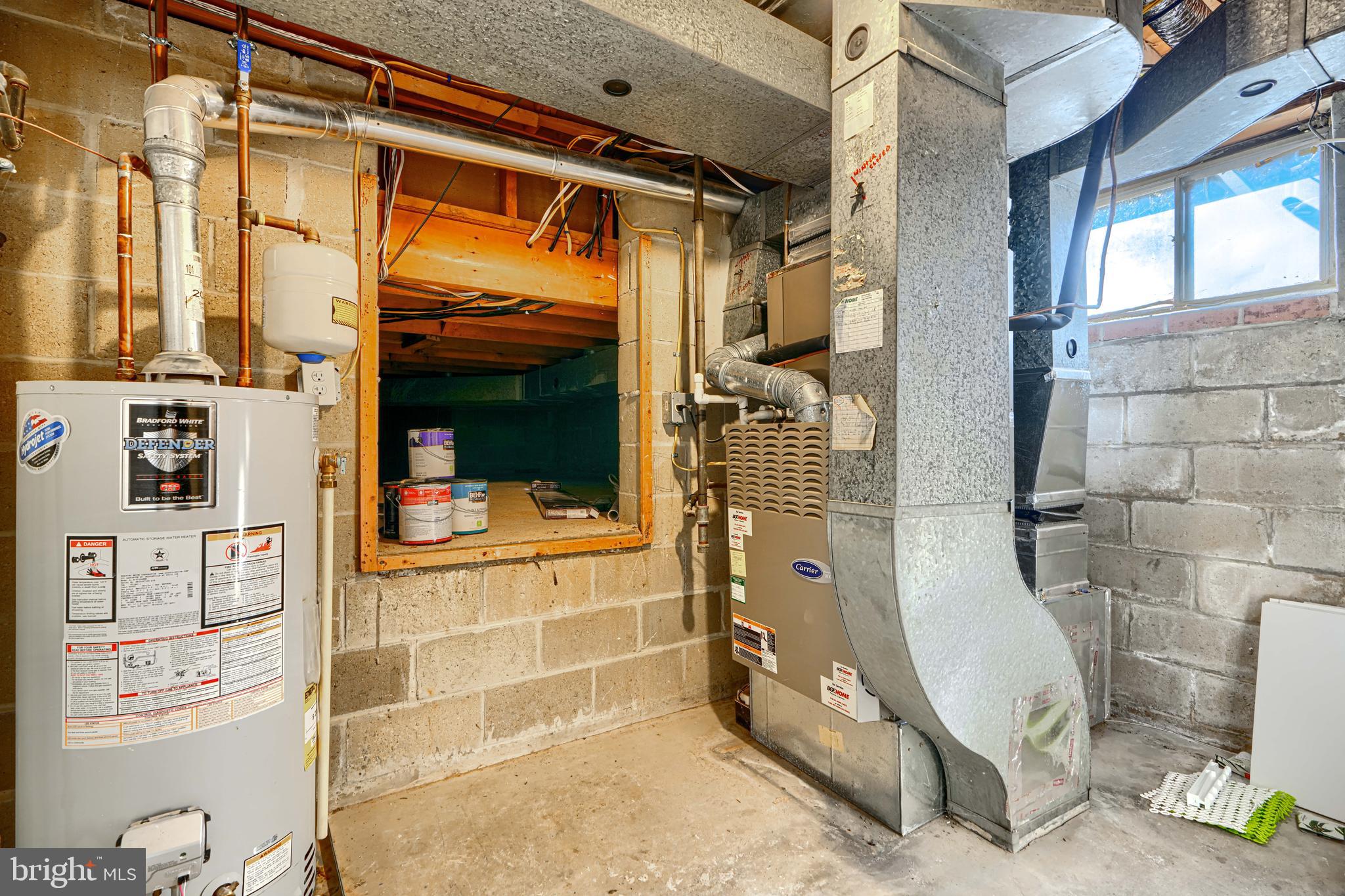 MIDFIELD - Residential