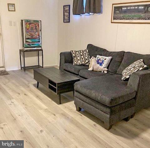 MIDFIELD - Residential