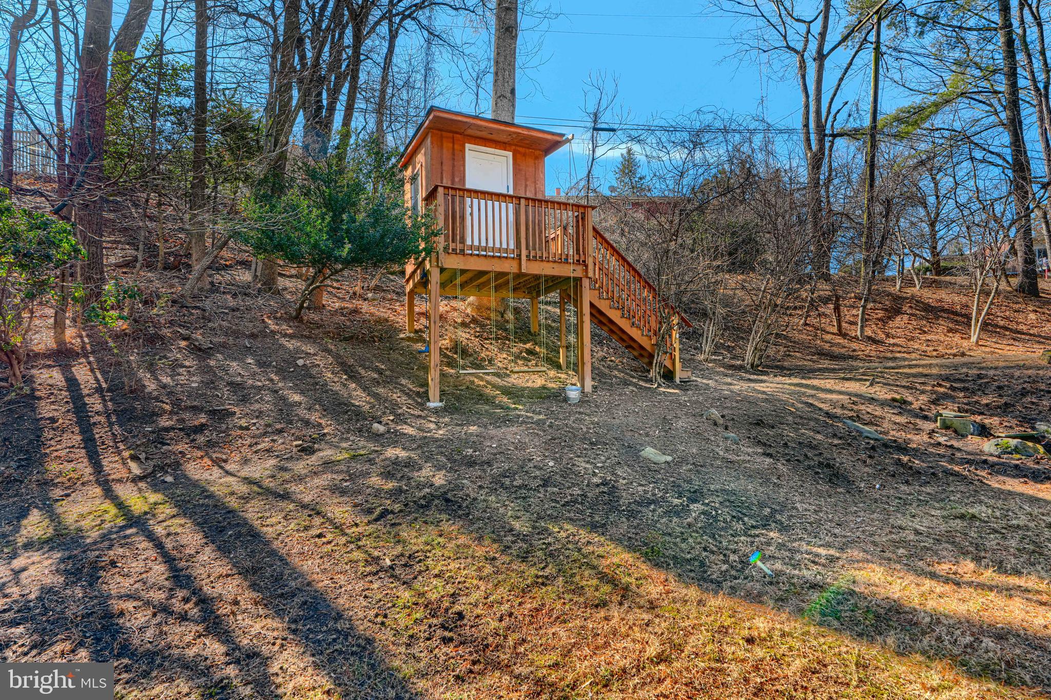 MIDFIELD - Residential