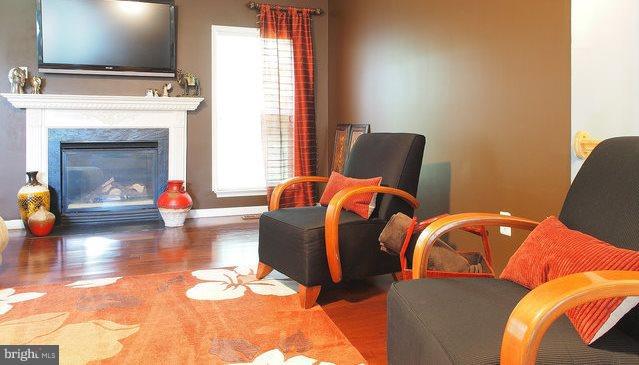 EAST HAMPTON - Residential