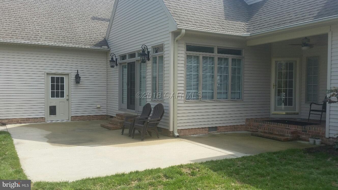 KENSINGTON WOODS - Residential