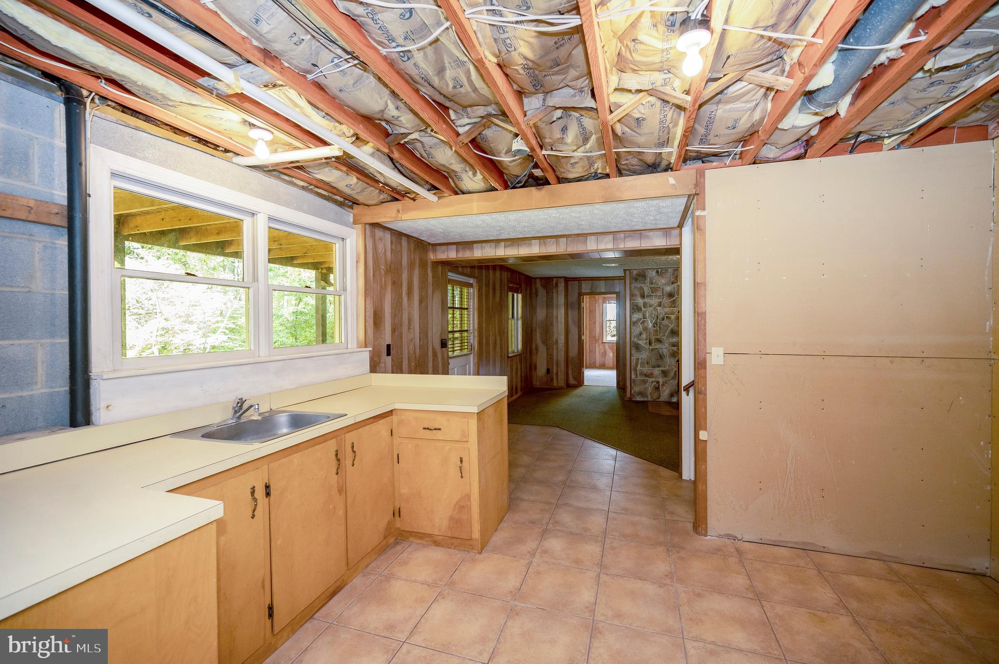 LAKE OF THE WOODS - Residential