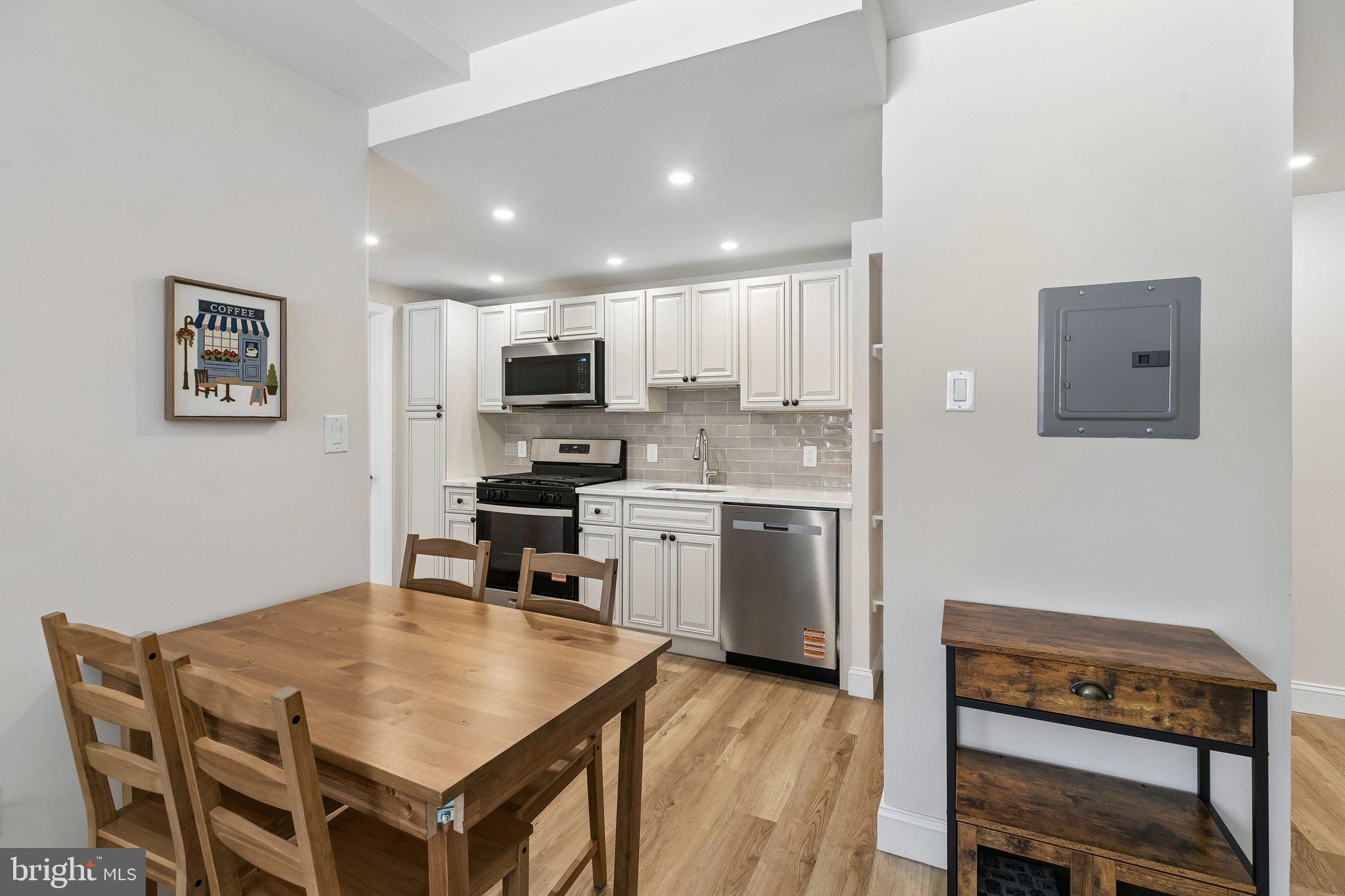 2101 CHESTNUT STREET 303