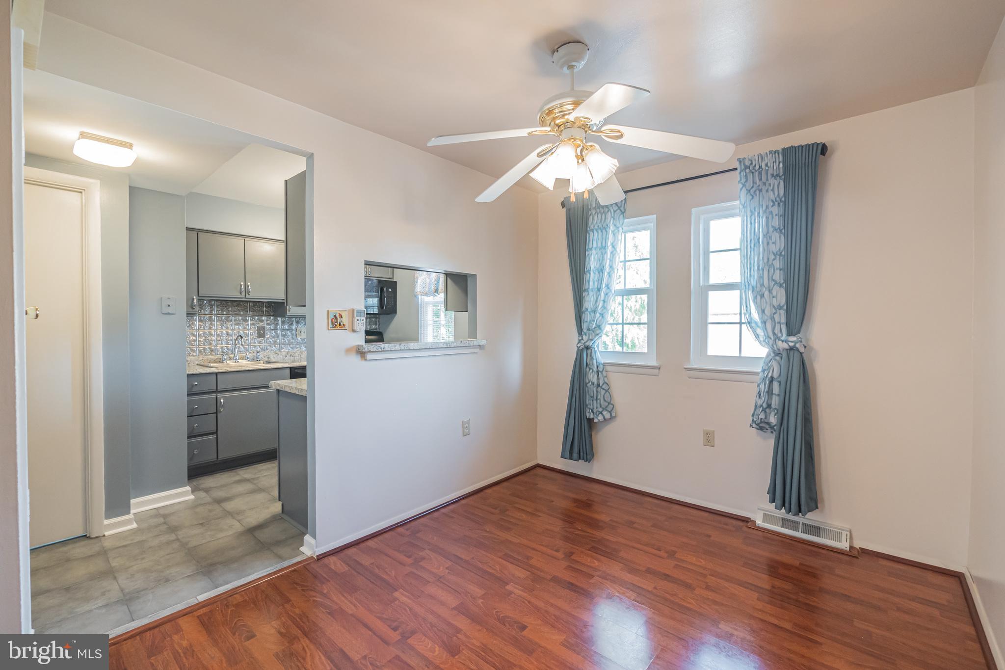 VILLAGE BROOK - Residential