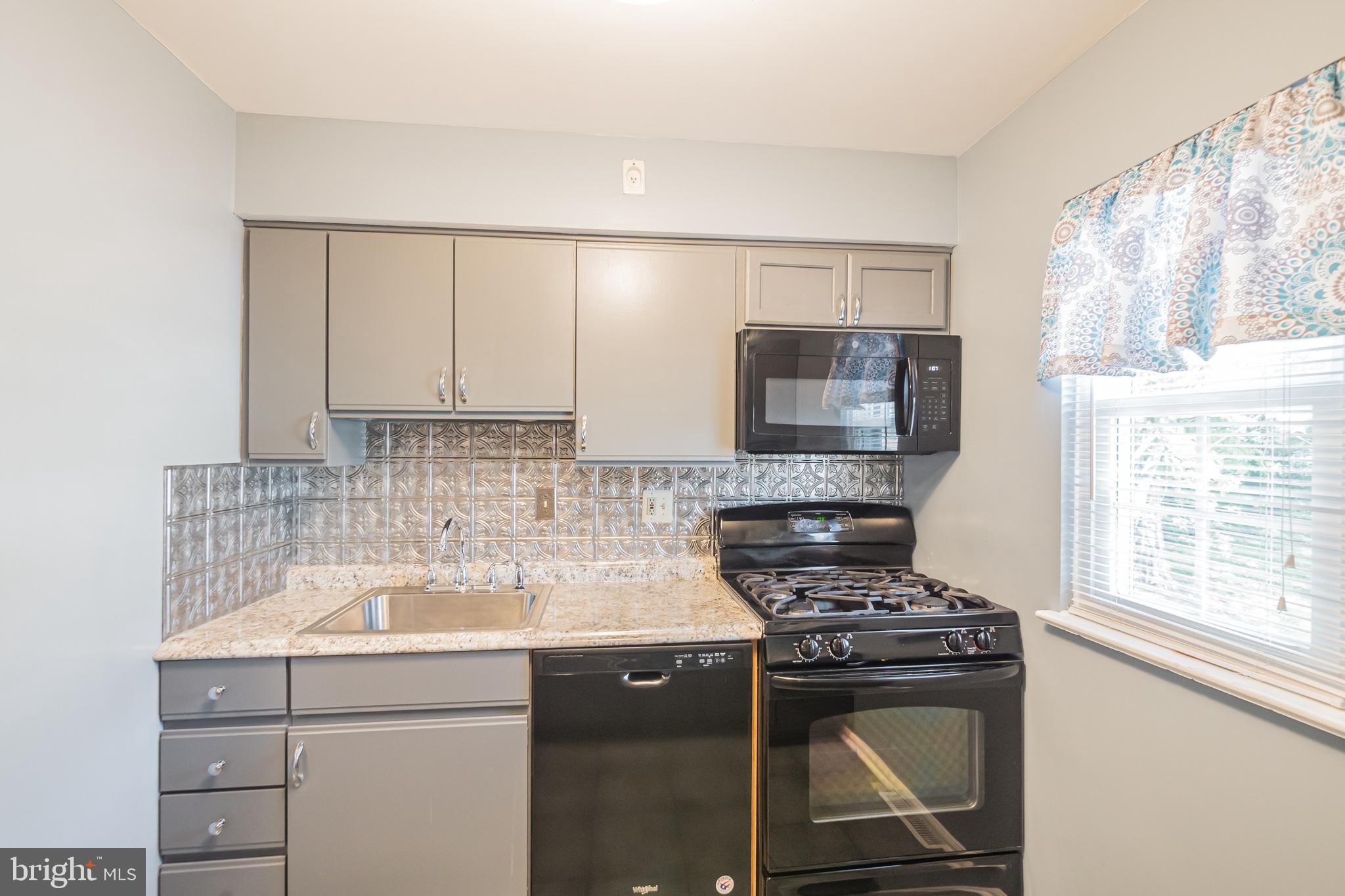 VILLAGE BROOK - Residential