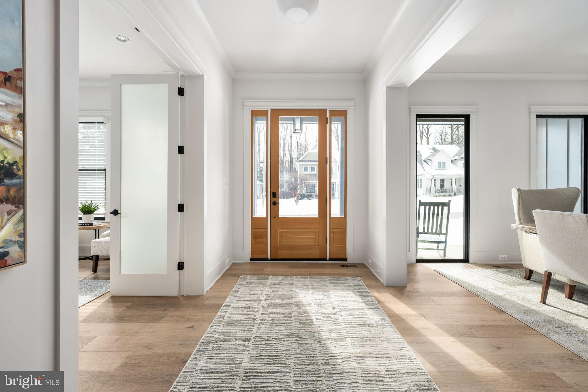 EAST VIENNA WOODS - Residential