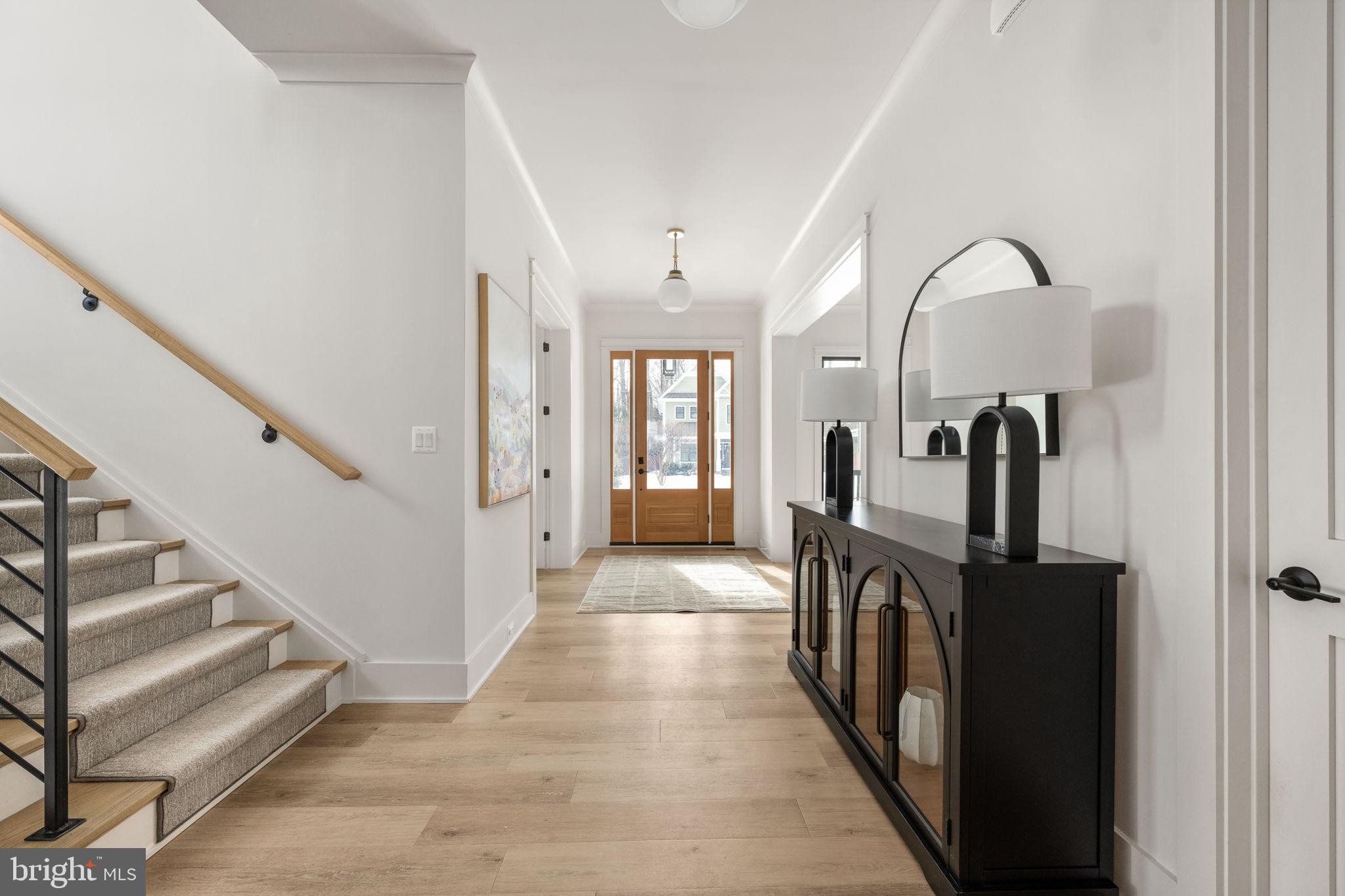 EAST VIENNA WOODS - Residential