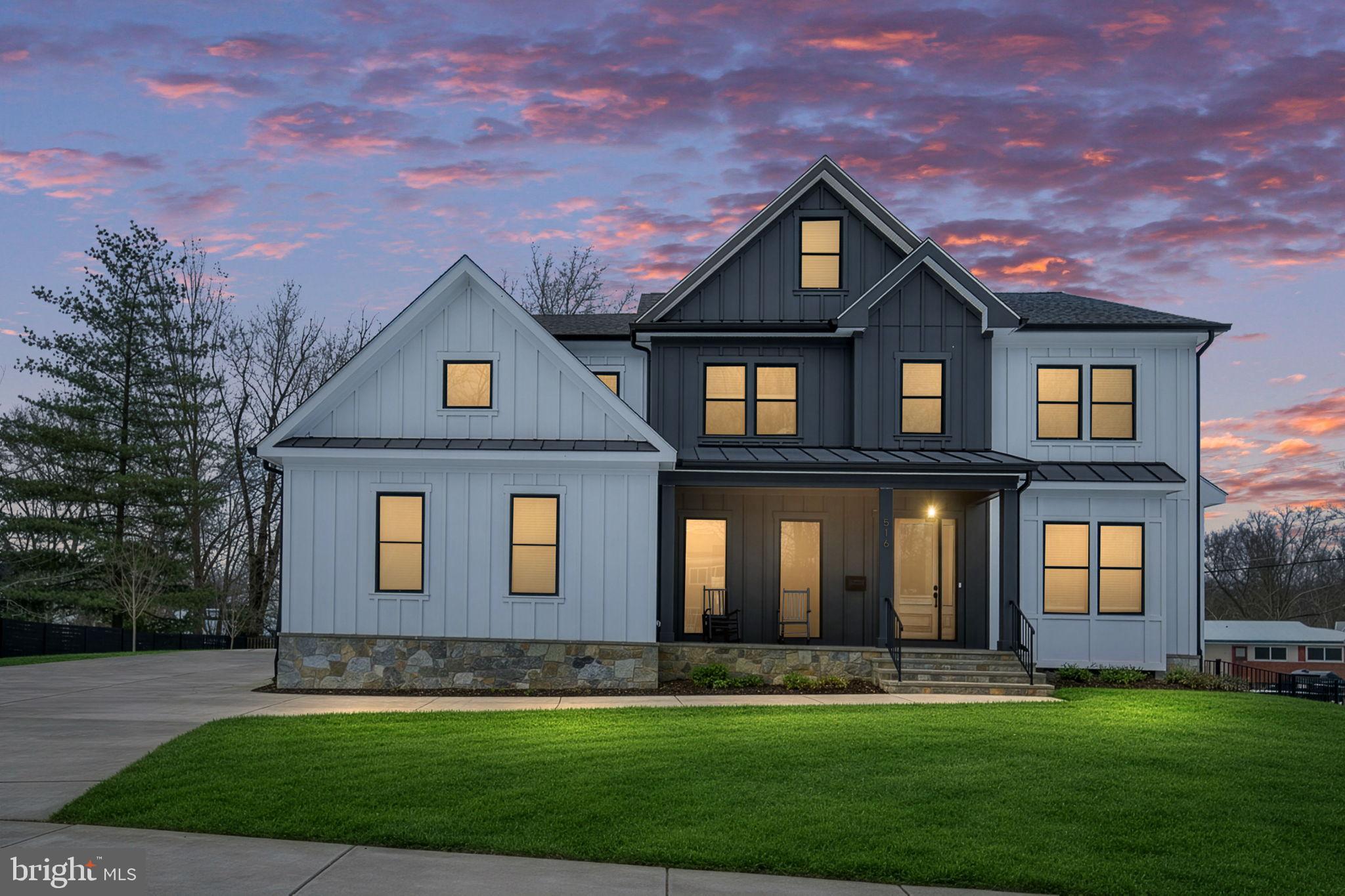 EAST VIENNA WOODS - Residential