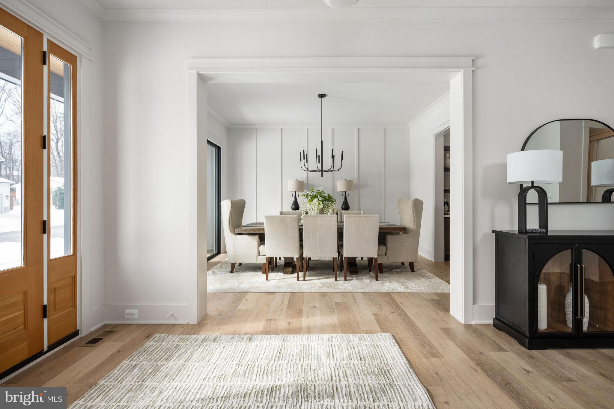 EAST VIENNA WOODS - Residential