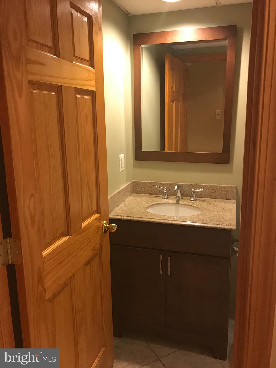 HAVERFORD HILL - Residential