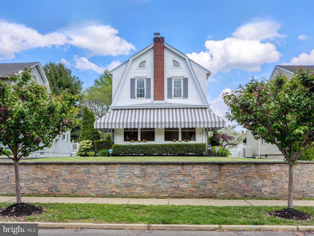 166 GRAYSON AVENUE