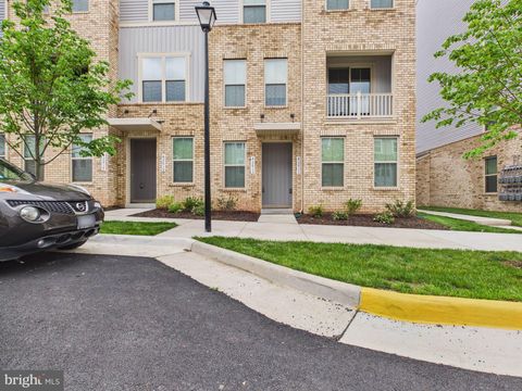 Photo of 42613 Pitlochry Terrace, STERLING, VA 20166 (MLS # VALO2126414)