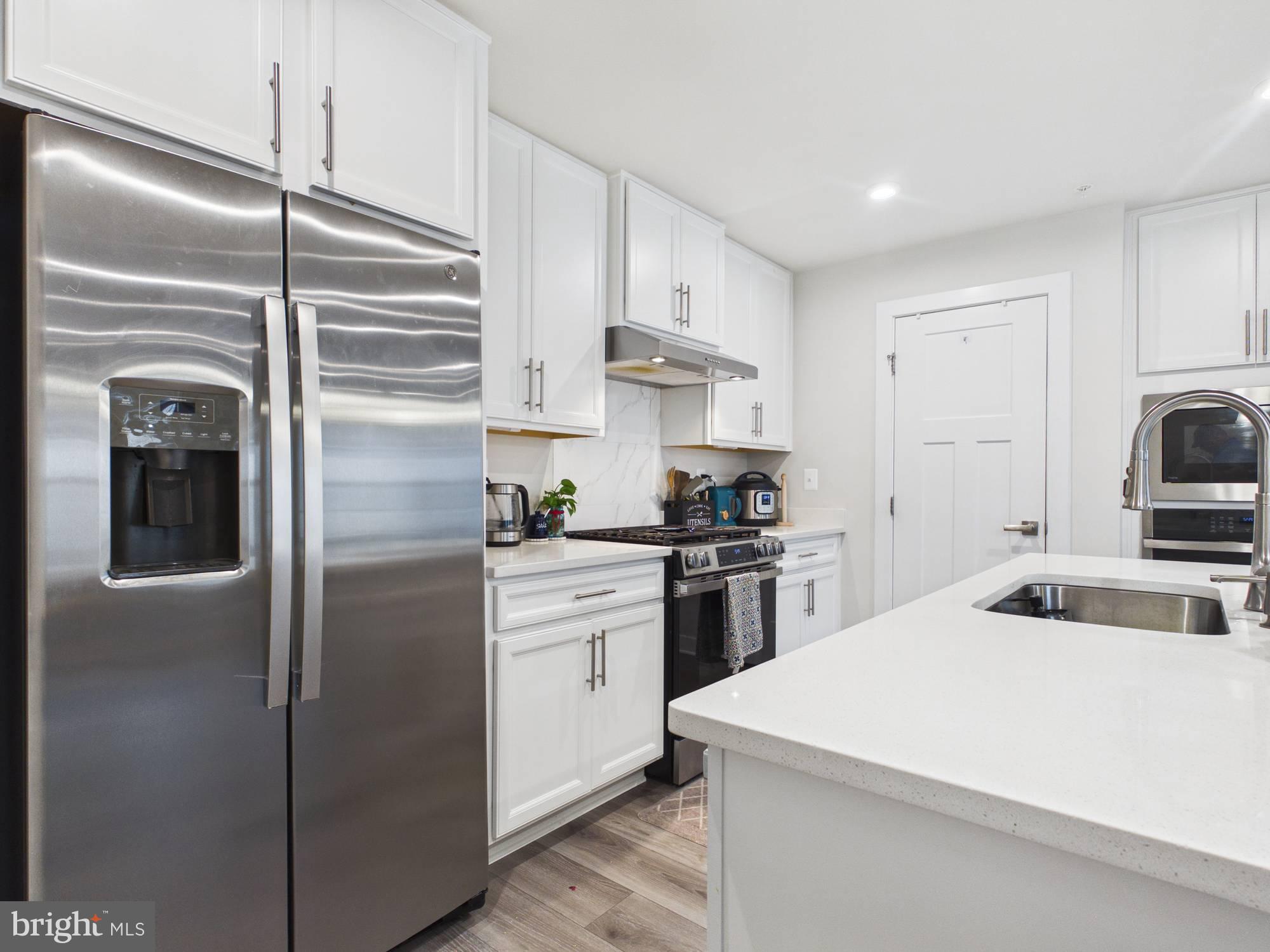 ARCOLA TOWN CENTER CONDO - Residential